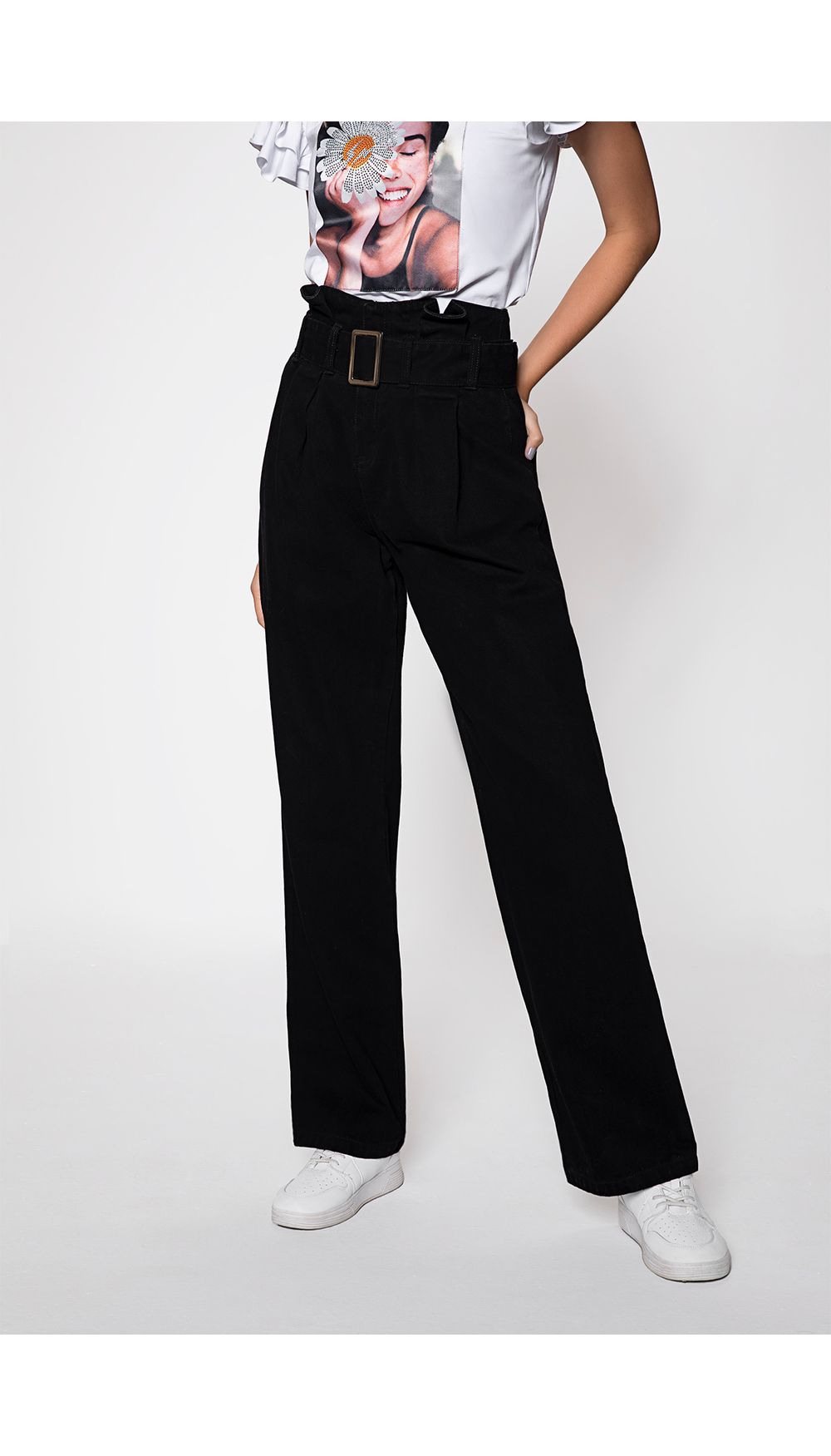 Jean bota recta negro paperbag con hebil