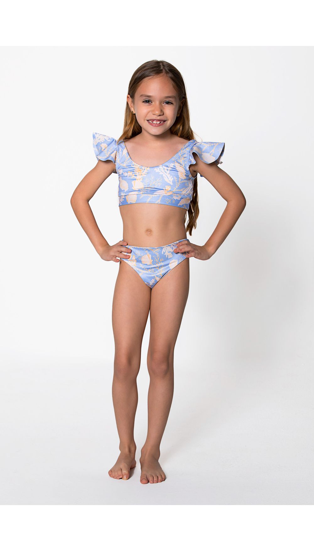 Vestido de baño panty con tira costados.