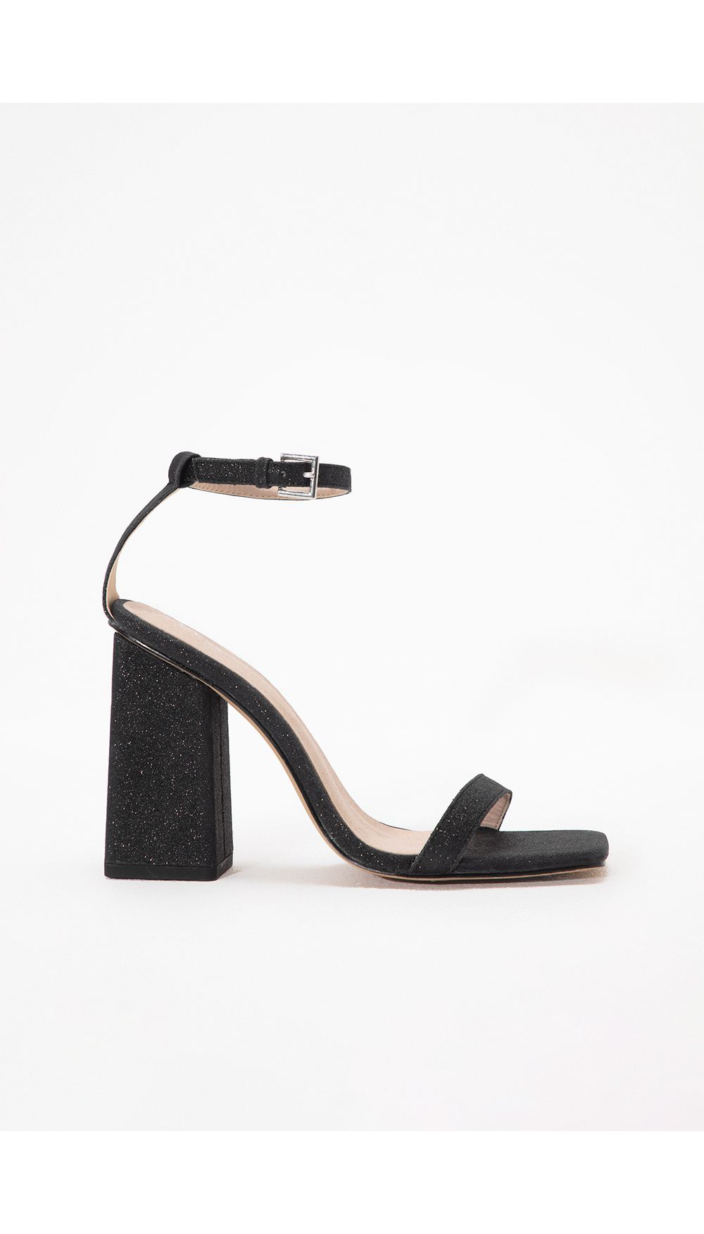 Sandalia tacon material brillo