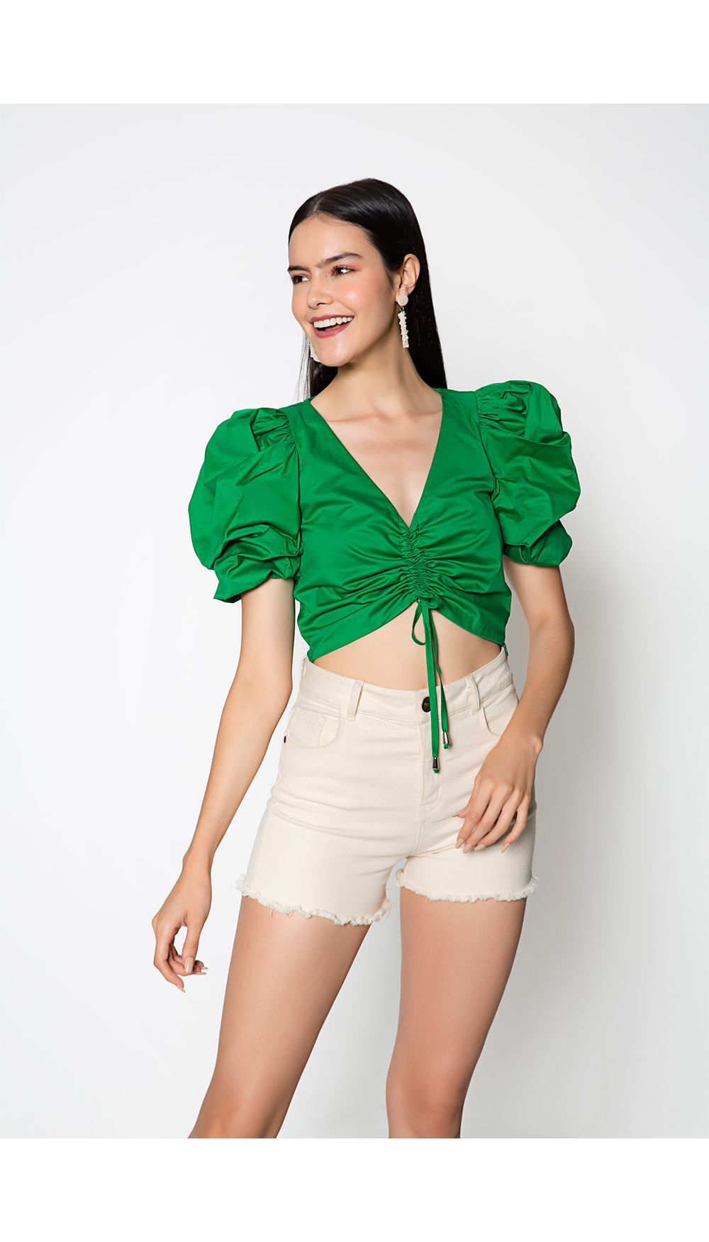 Blusa crop con manga puff y canal ruche