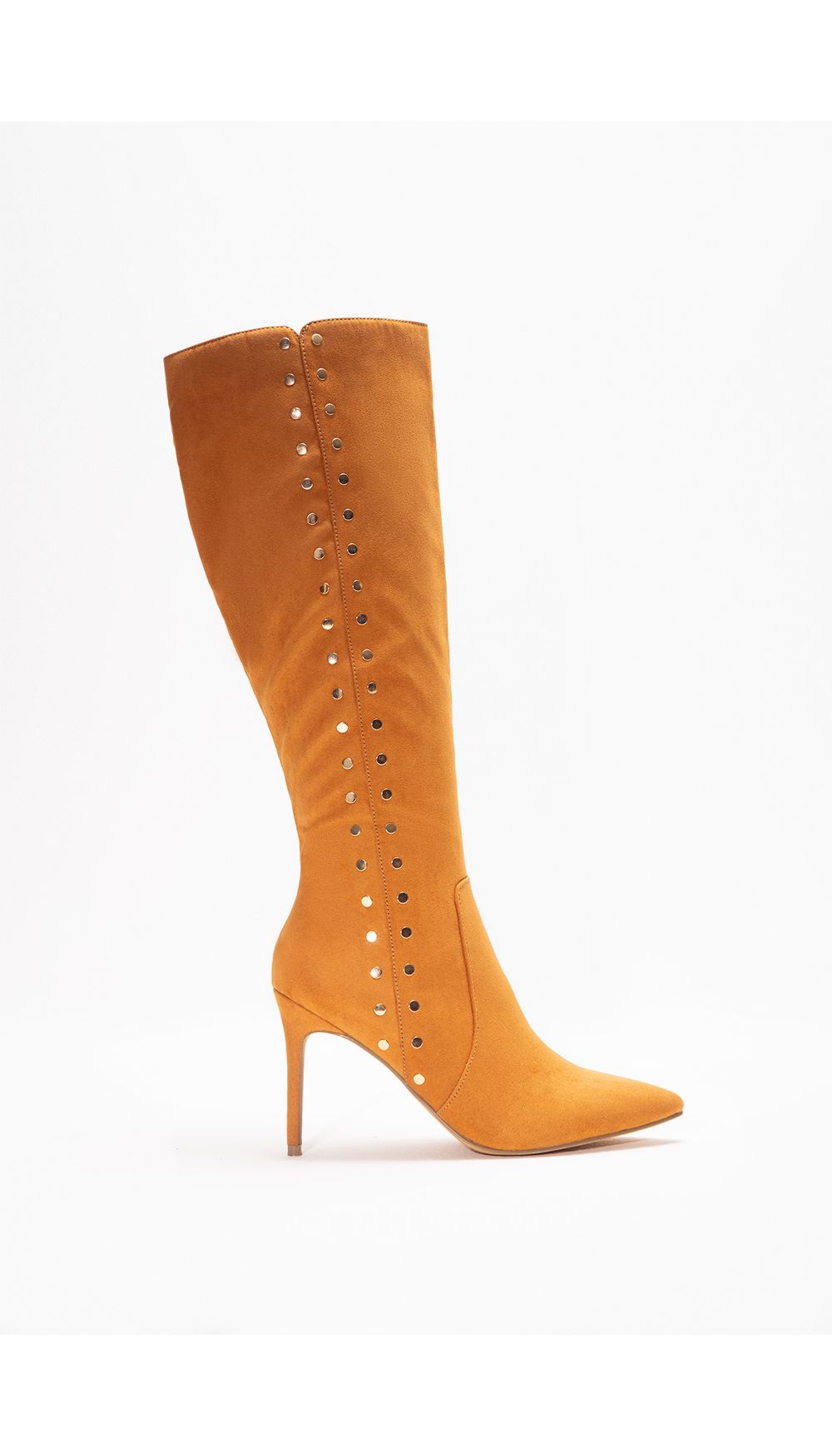 Bota caña alta con taches