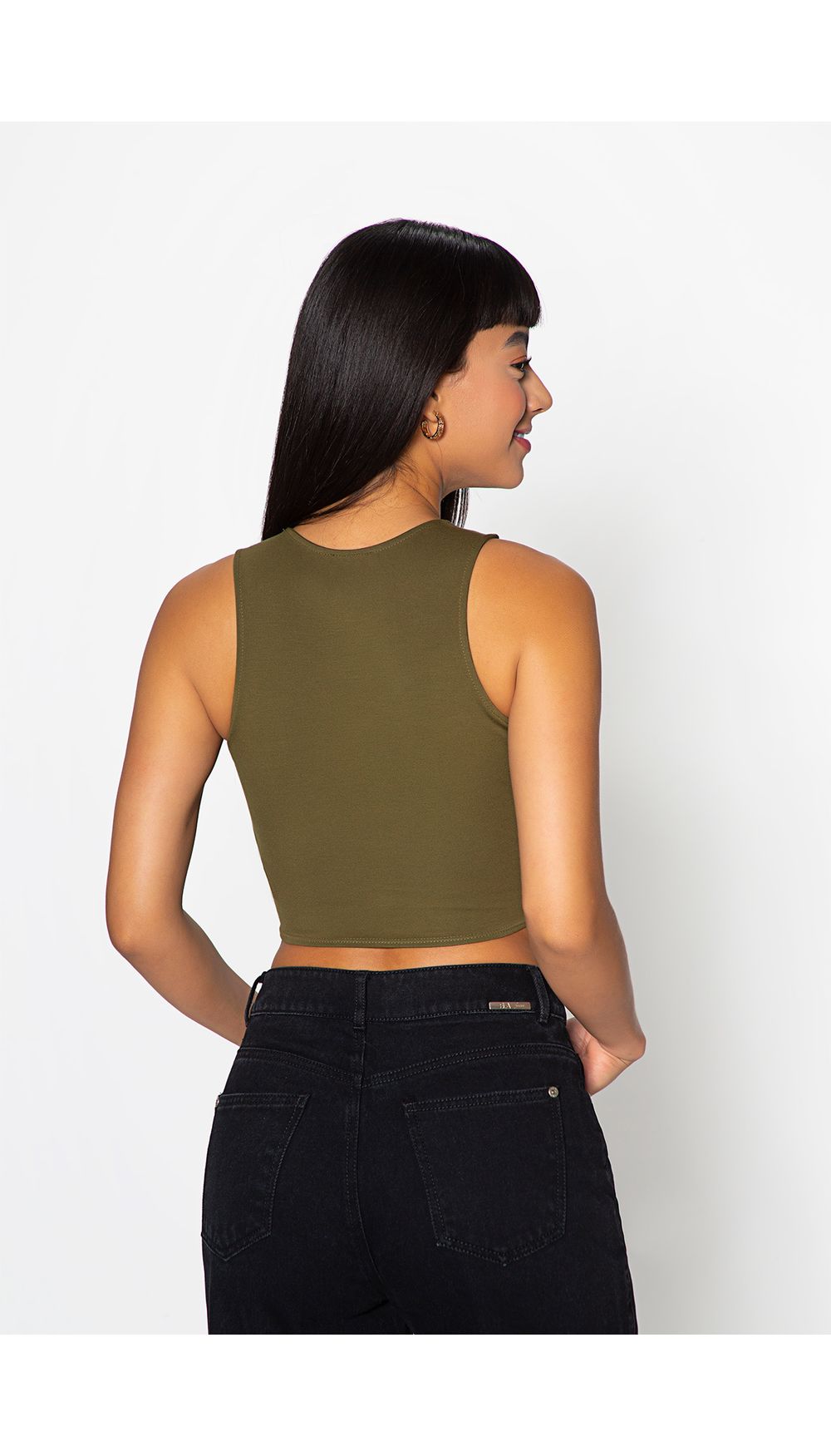 Blusa crop con cadena
