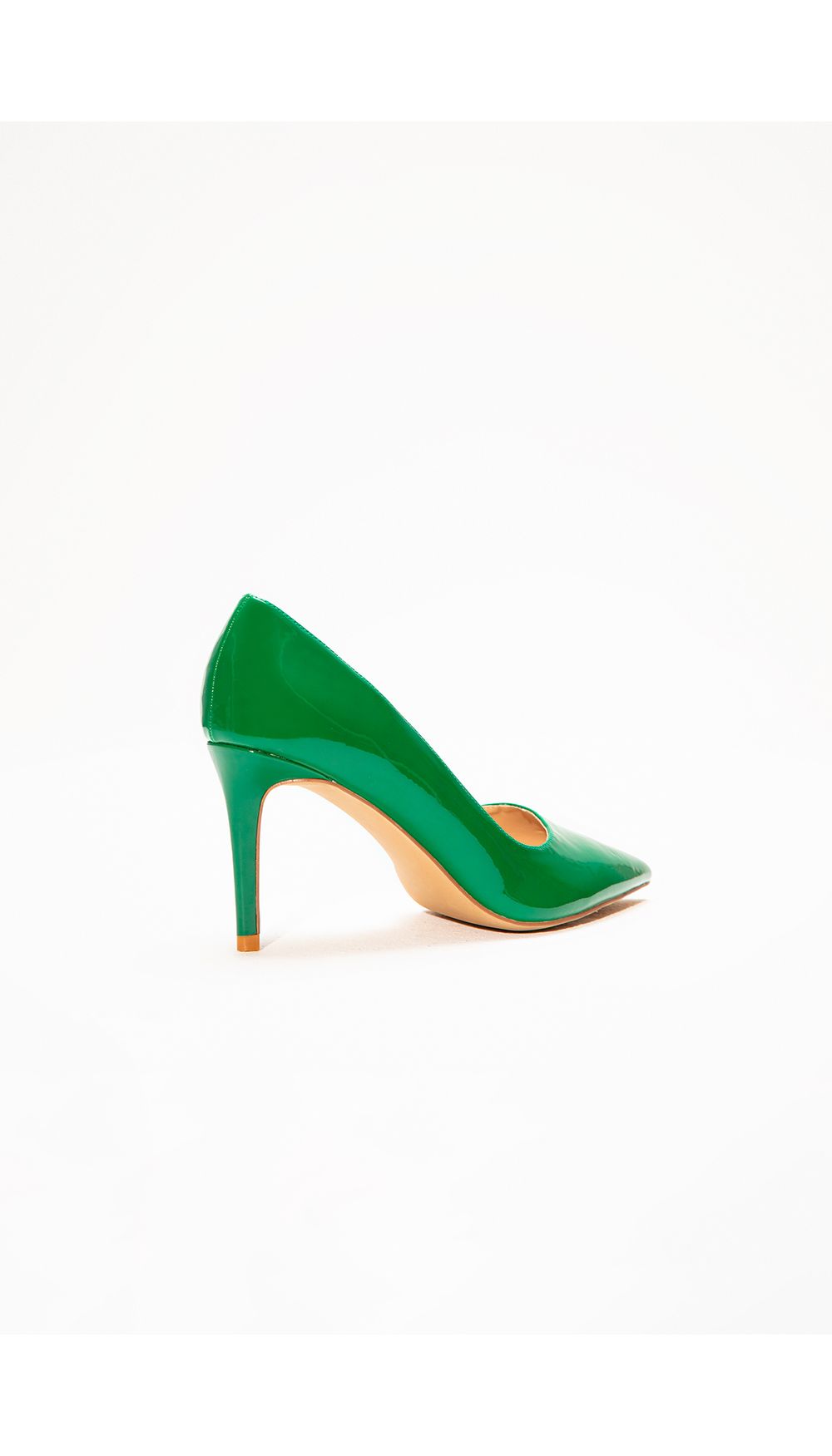 Stiletto en charol con abertura