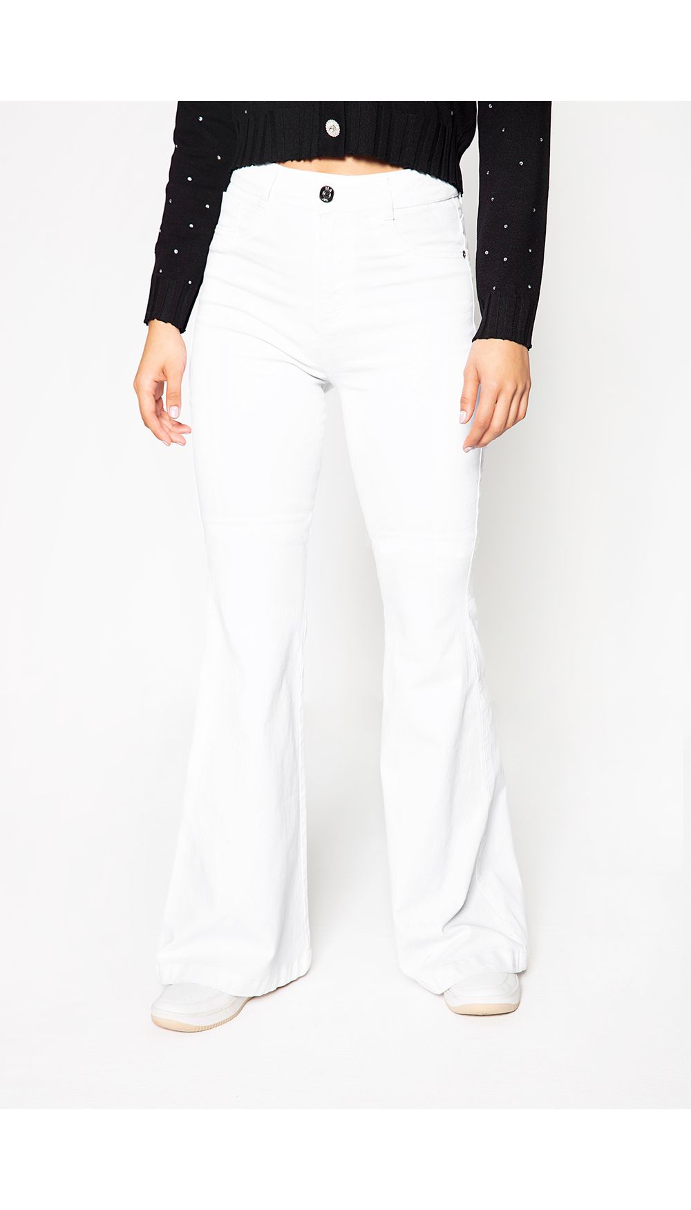 Jean bota campana tiro alto blanco.