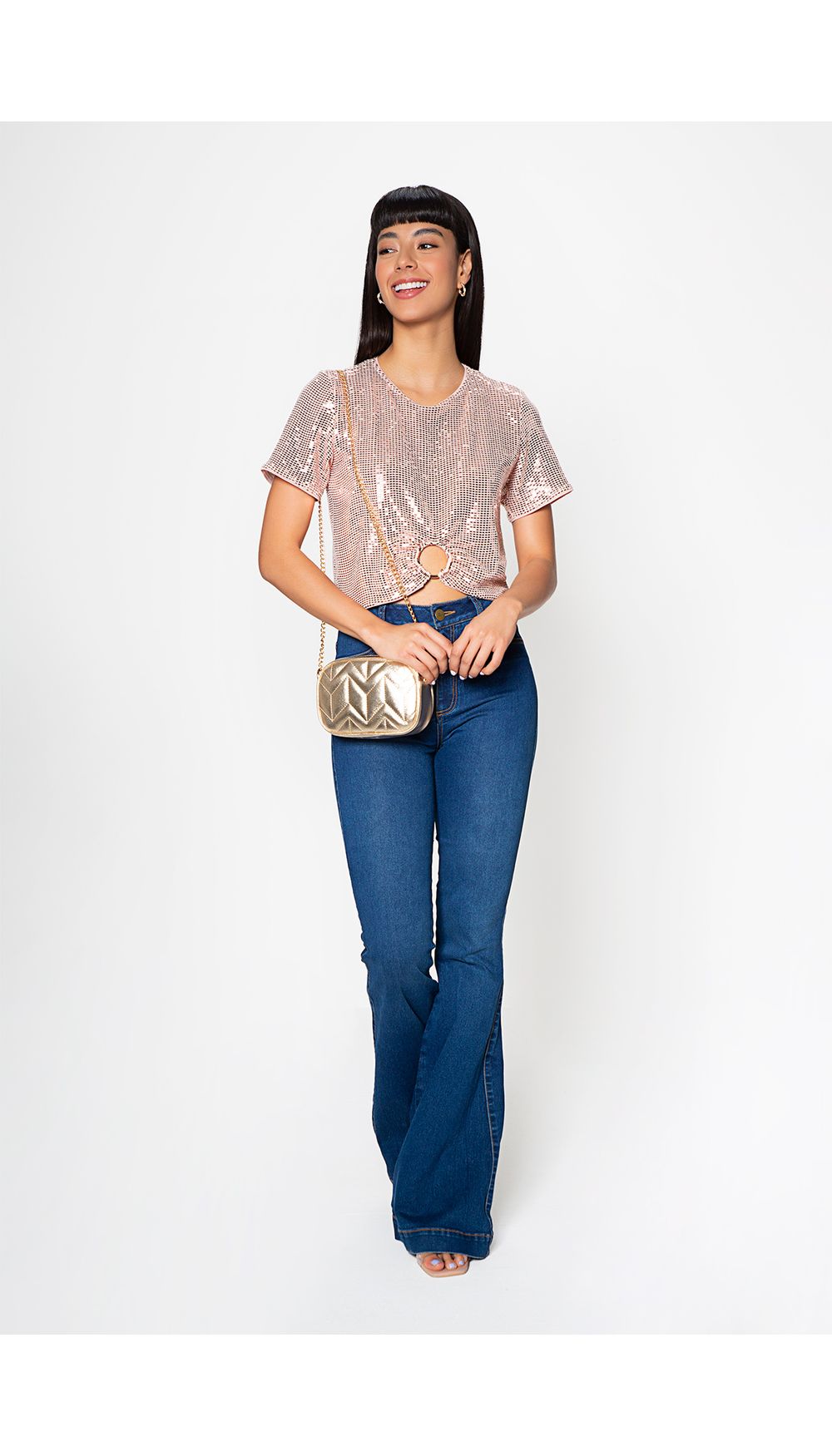 Blusa manga corta con argolla en frente
