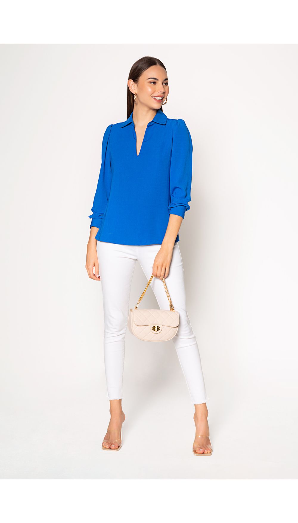Blusa manga larga con botones en frente