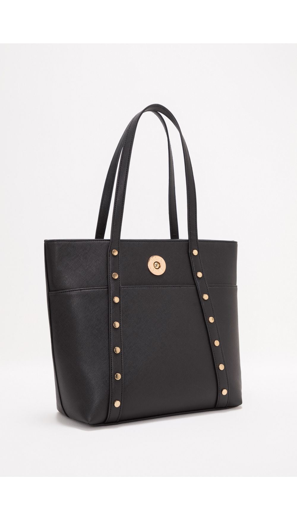 Bolso de hombro con taches e insumo fron