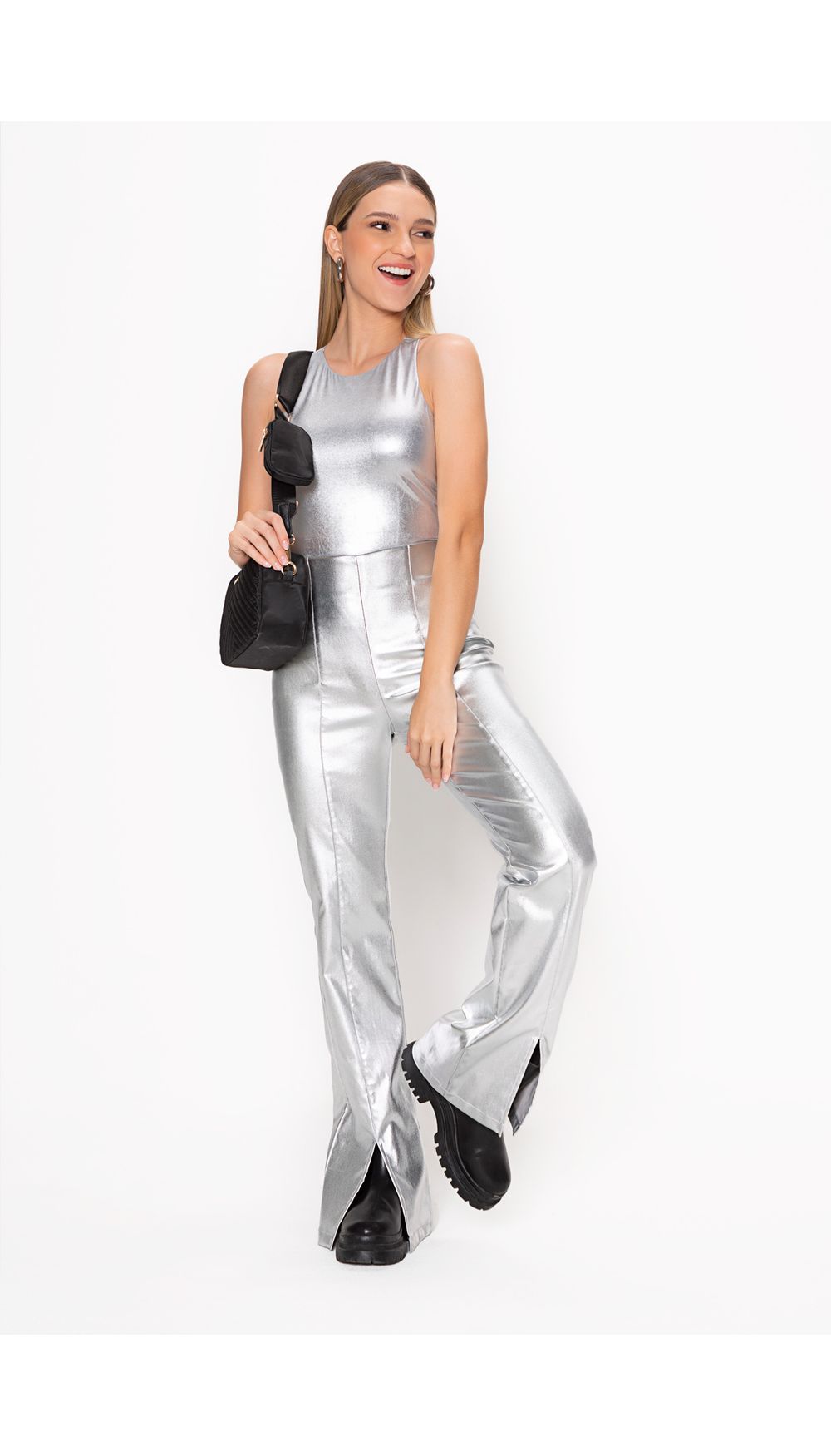 Pantalon tiro alto semi campana para muj