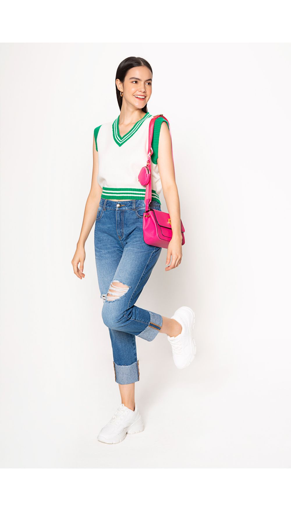 Chaleco varsity con bordado en espalda