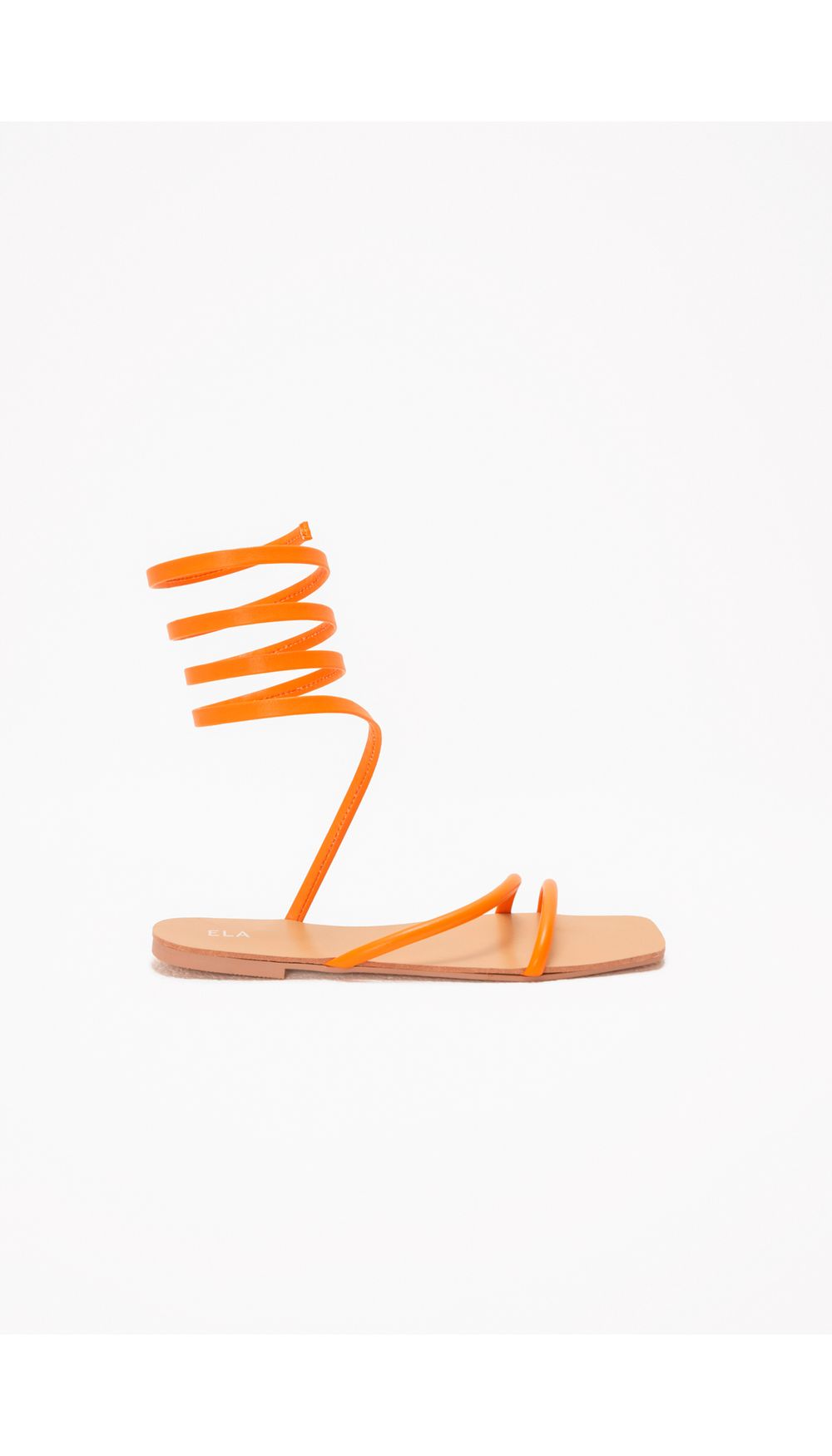 Sandalia plana estilo romana