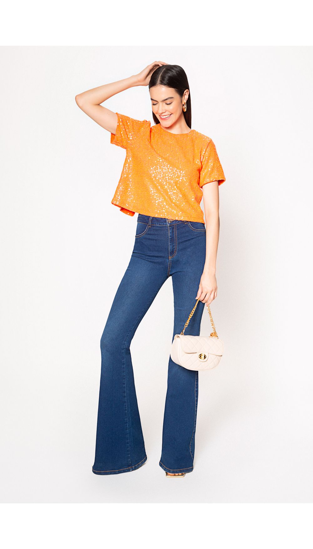 Blusa manga corta con abertura en espald