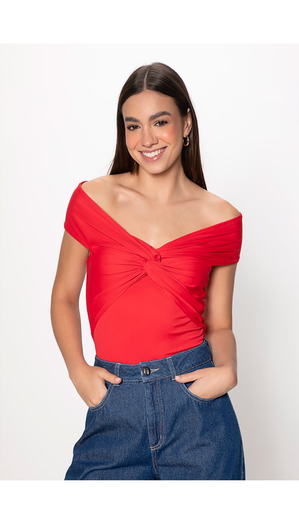 Blusa  de hombros descubiertos para muje