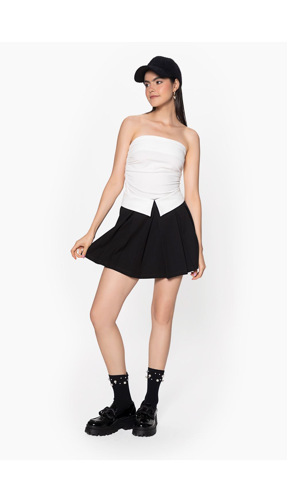 Blusa strapless en algodon ruchada a los