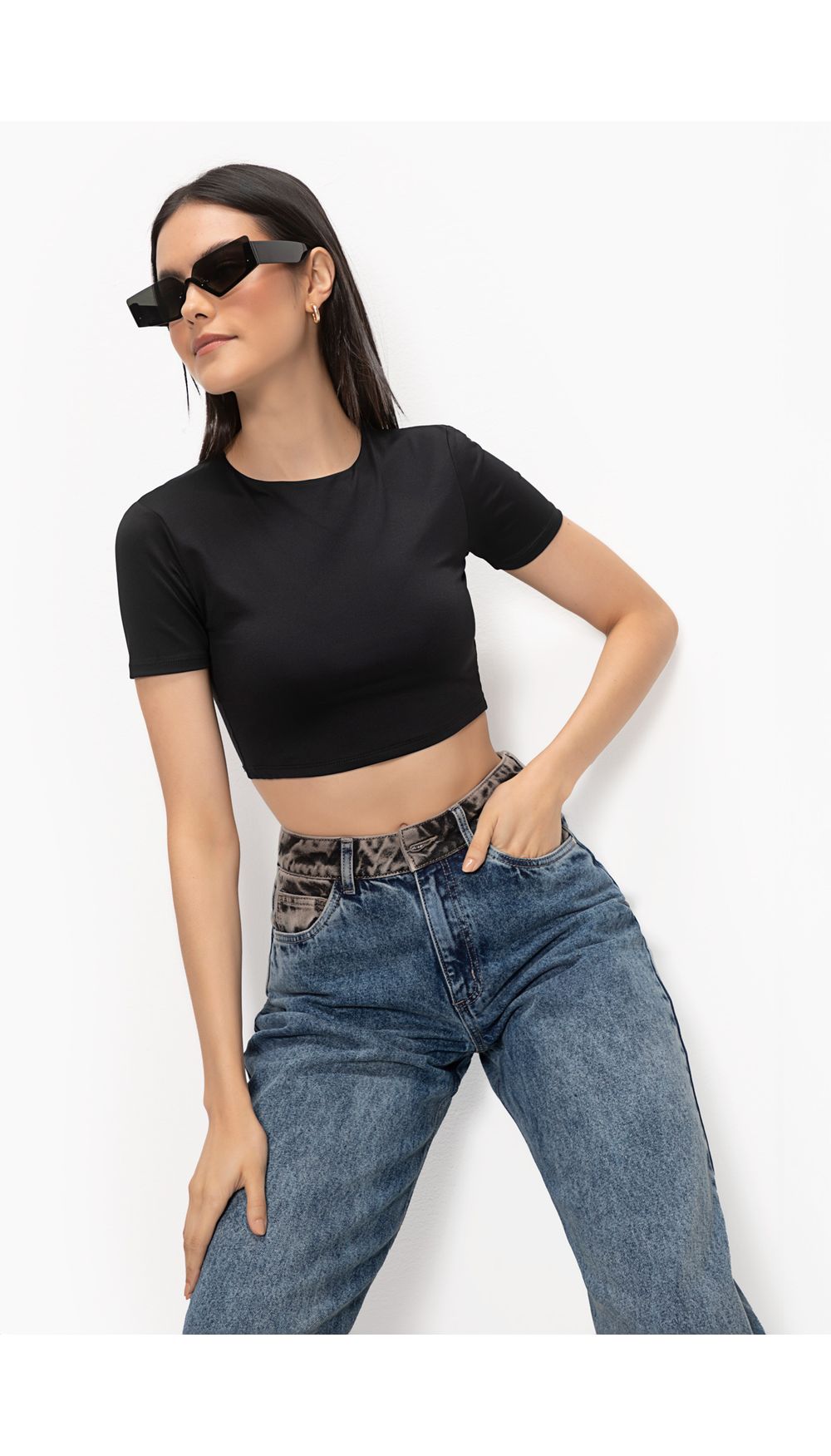 Blusa basica crop para mujer