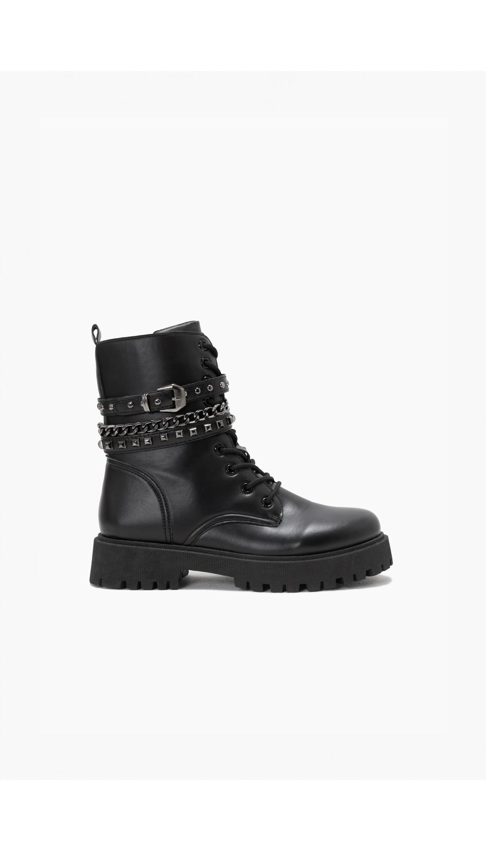 Bota combat con cadena y taches