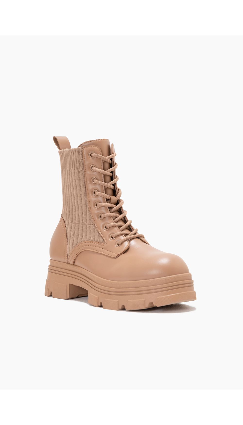 Bota combat con laterales tipo media