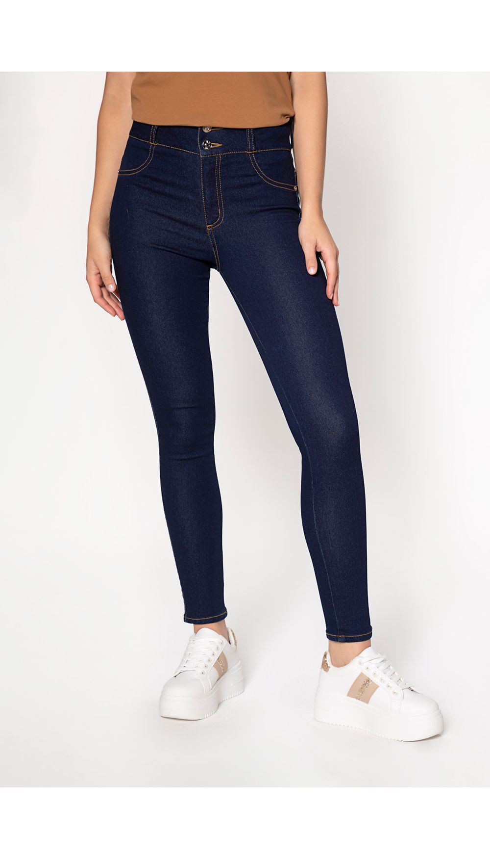 Jean skinny  sin bolsillos tiro alto.