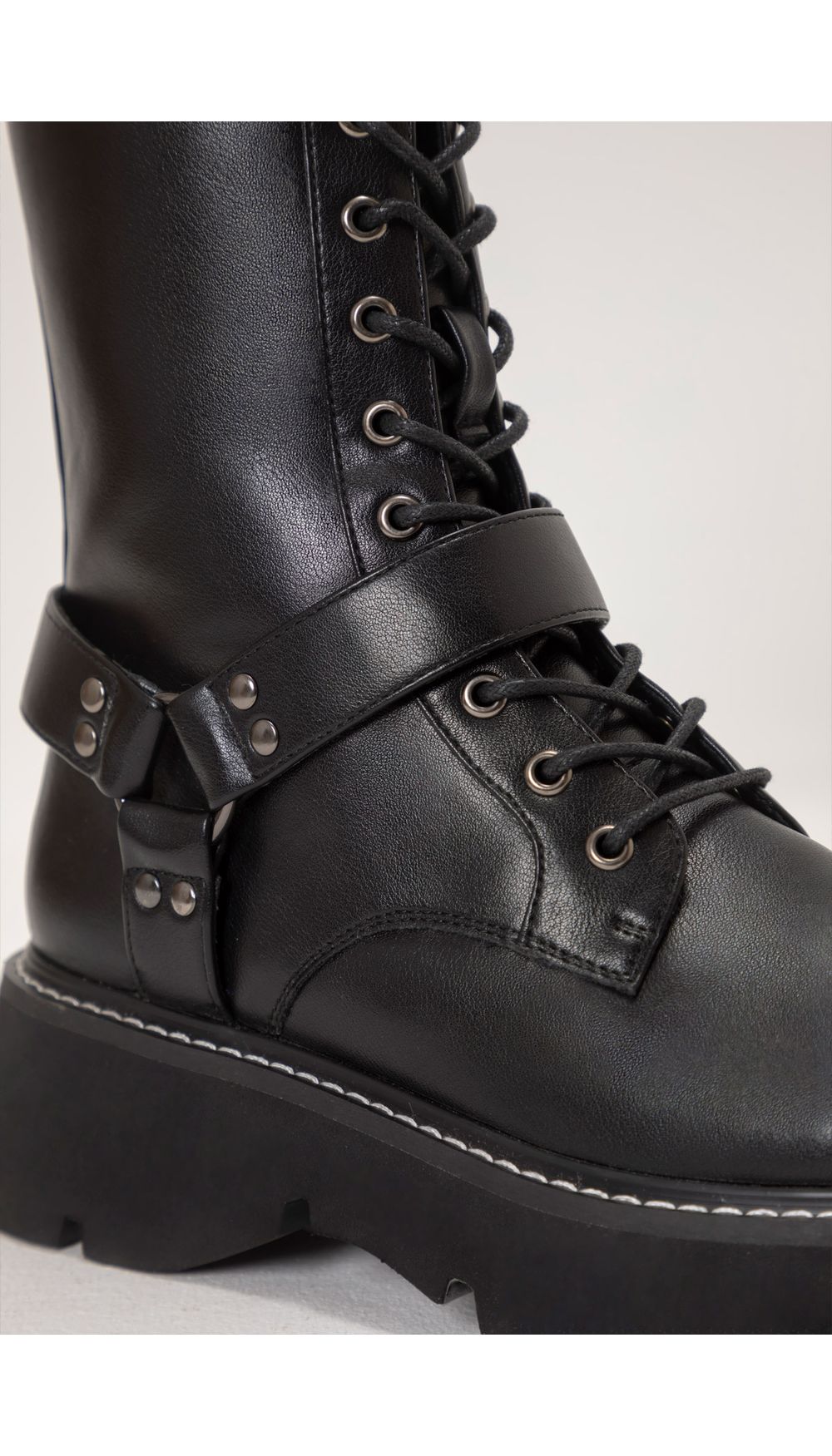 Bota biker suela renovada