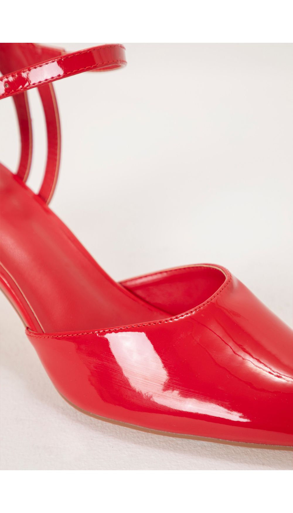 Stiletto en charol