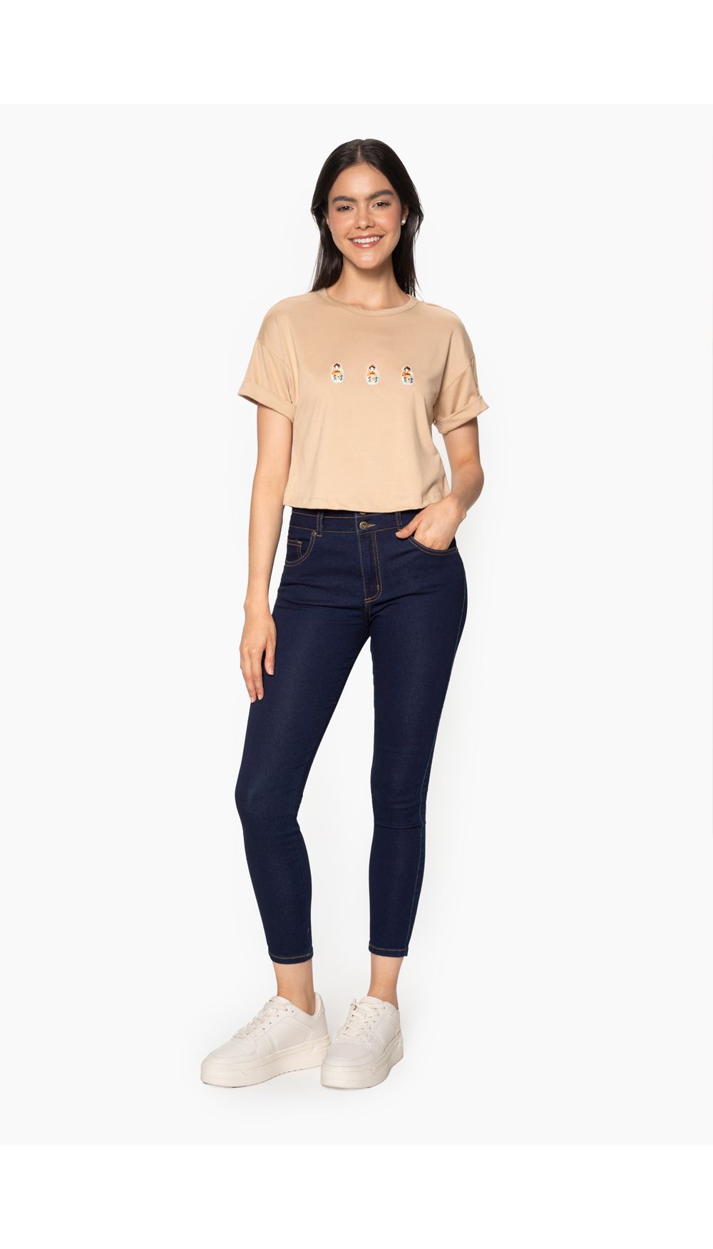 Camiseta m/c con apliques