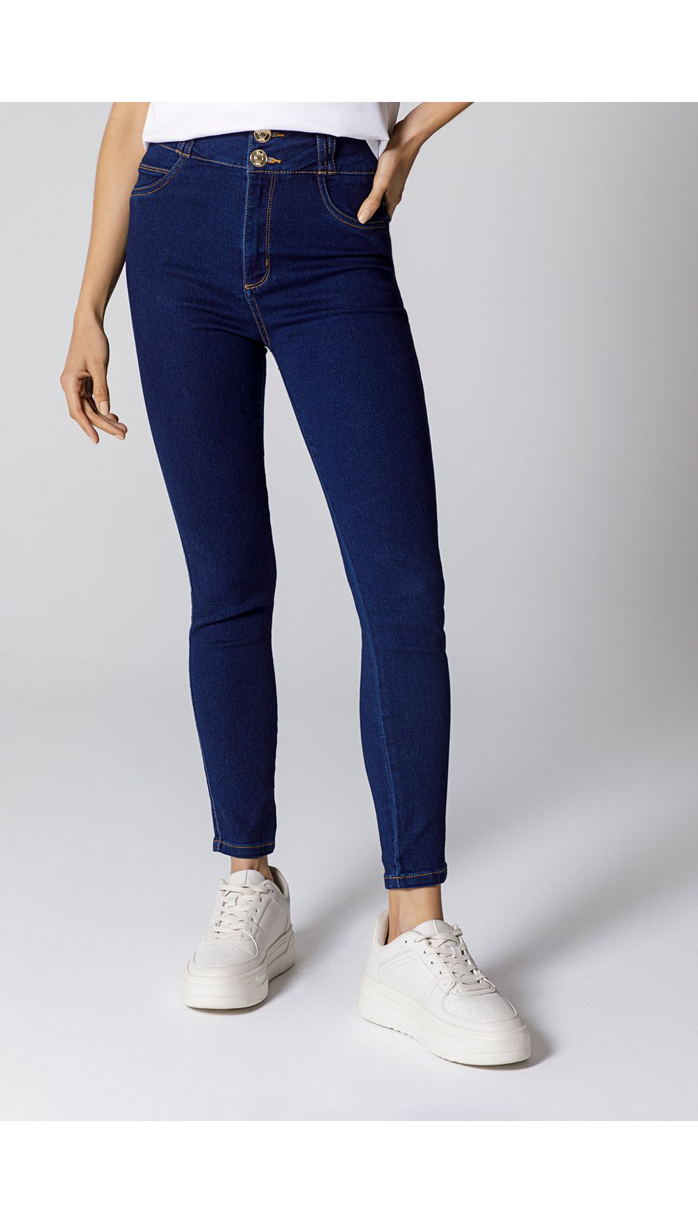 Jean skinny tiro alto alto