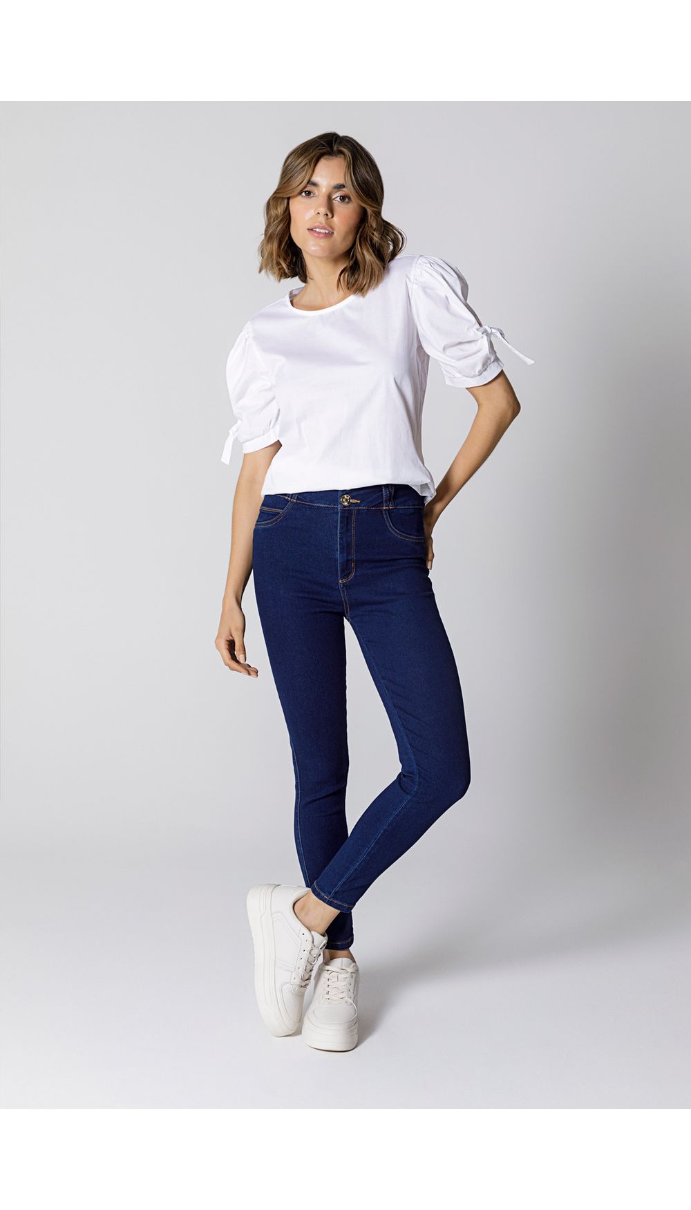 Jean skinny tiro alto alto