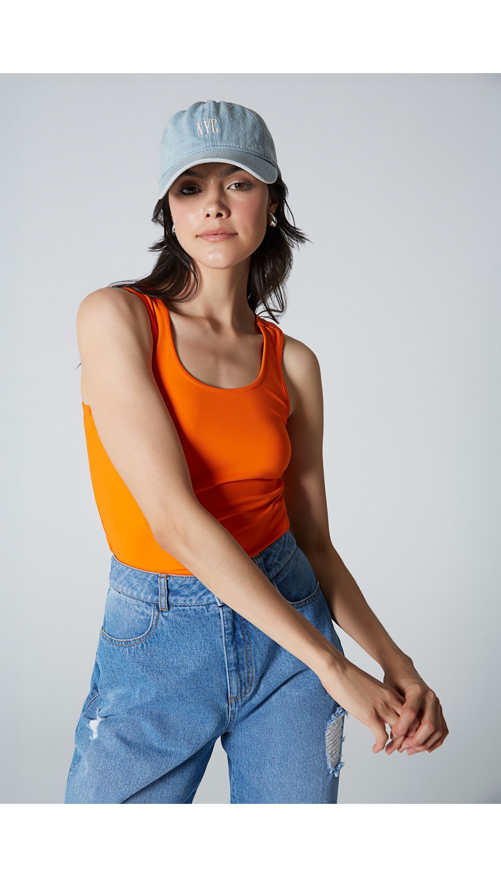 Musculosa basica ajustada para mujer