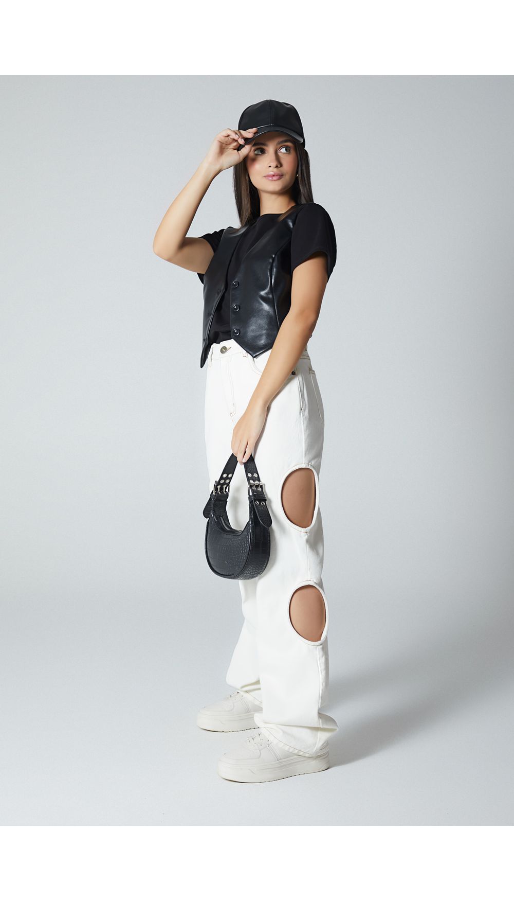 Jean tiro medio con cut out