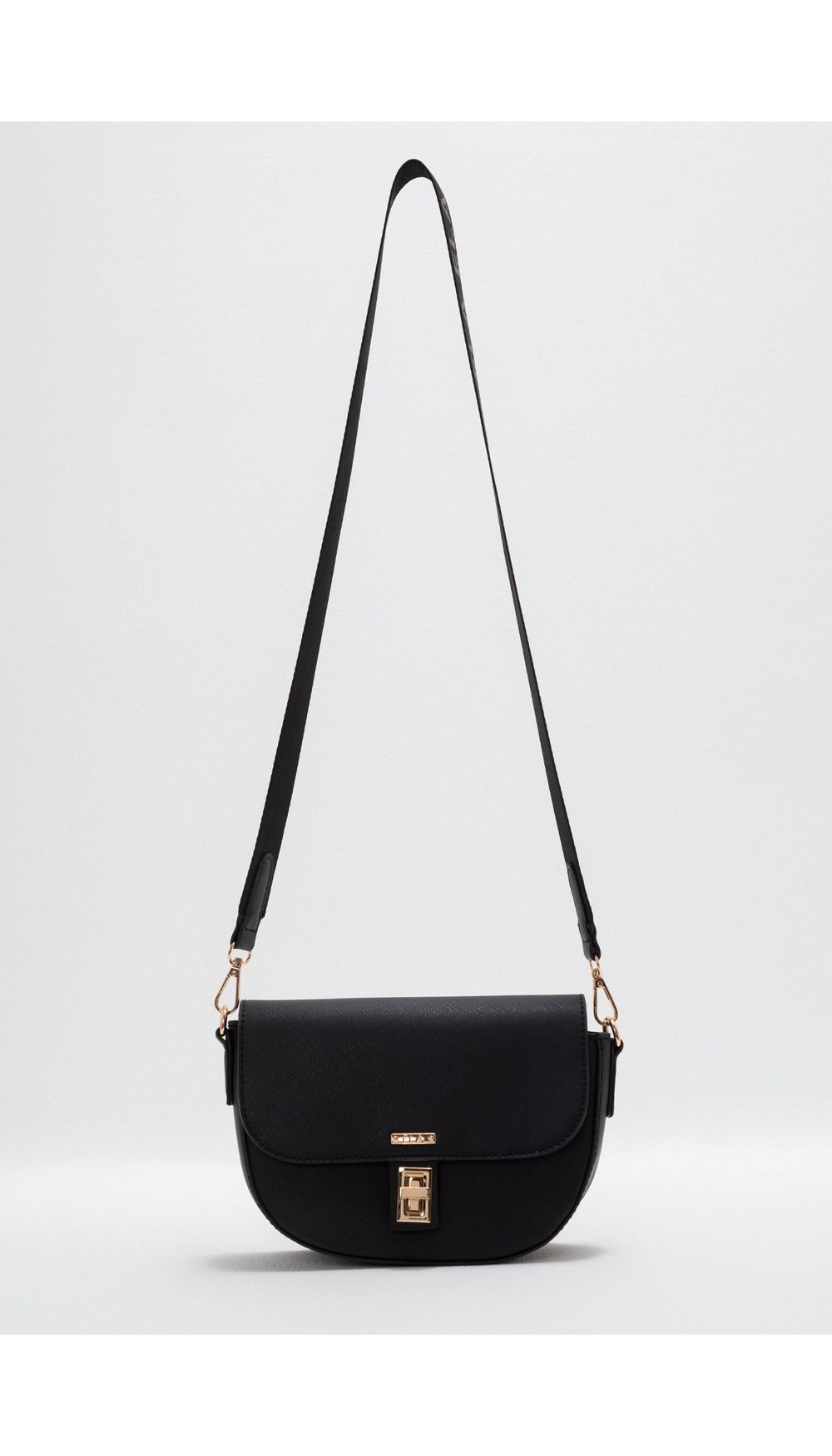 Bolso manos libres con strap texto ela