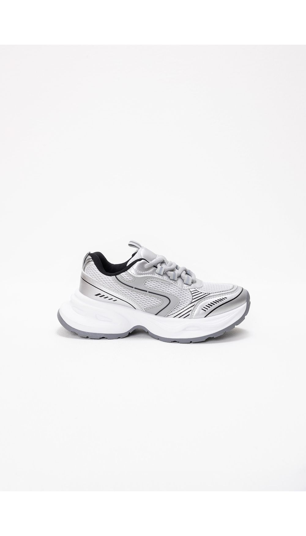 Tenis combinacion materiales cordones