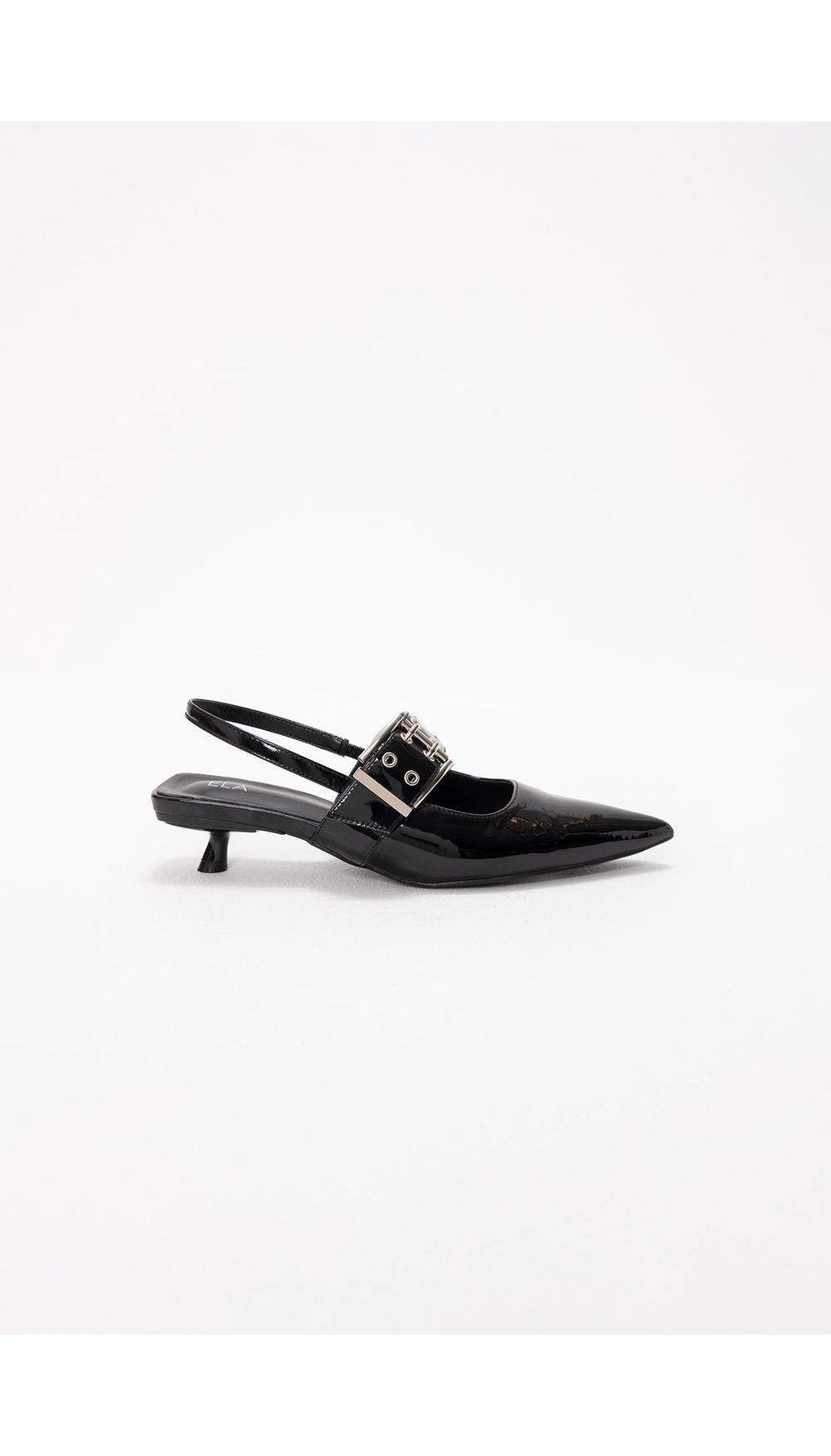 Stiletto con hebilla y ojaletes