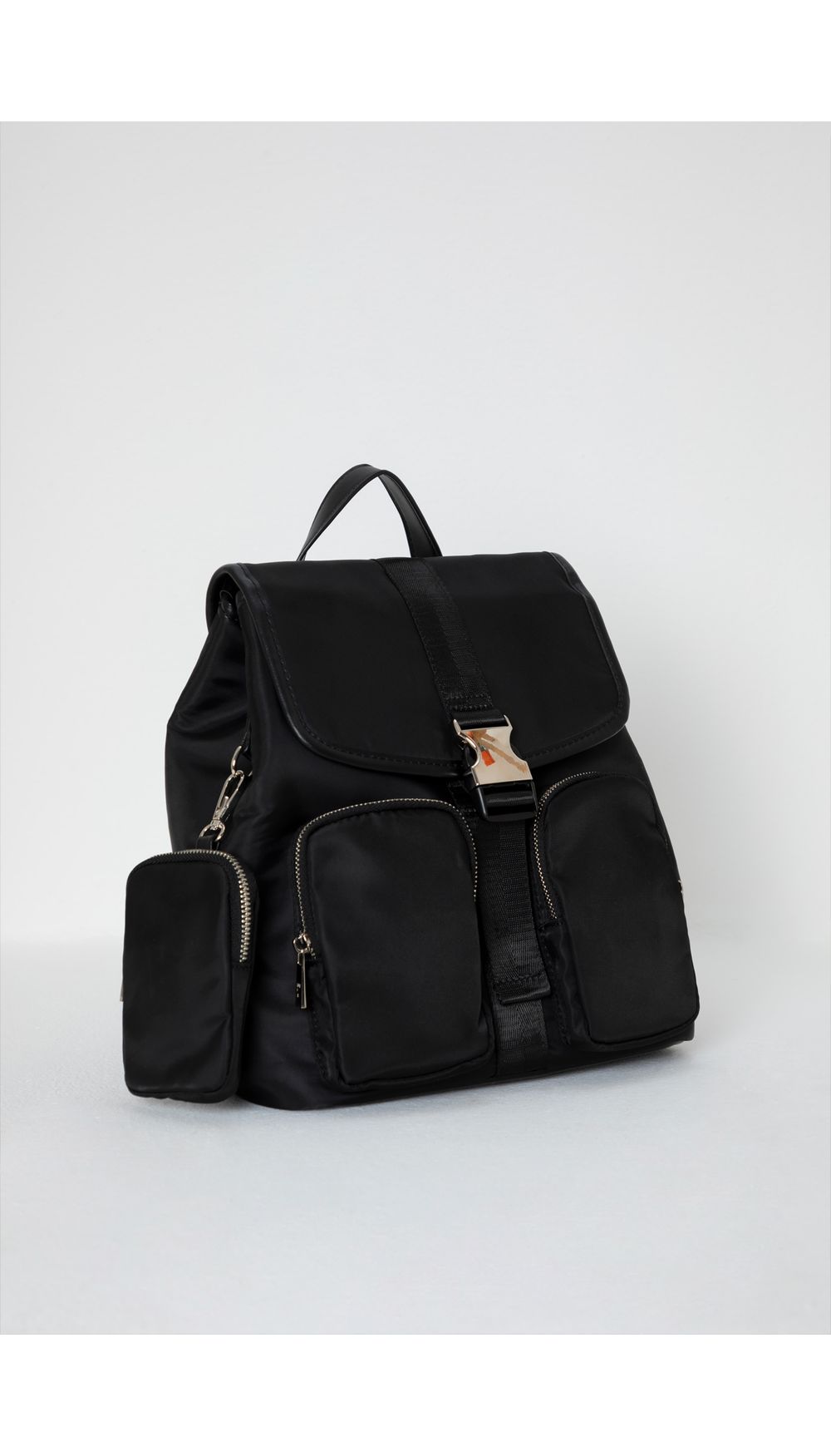 Bolso morral con hebilla y mini bolso