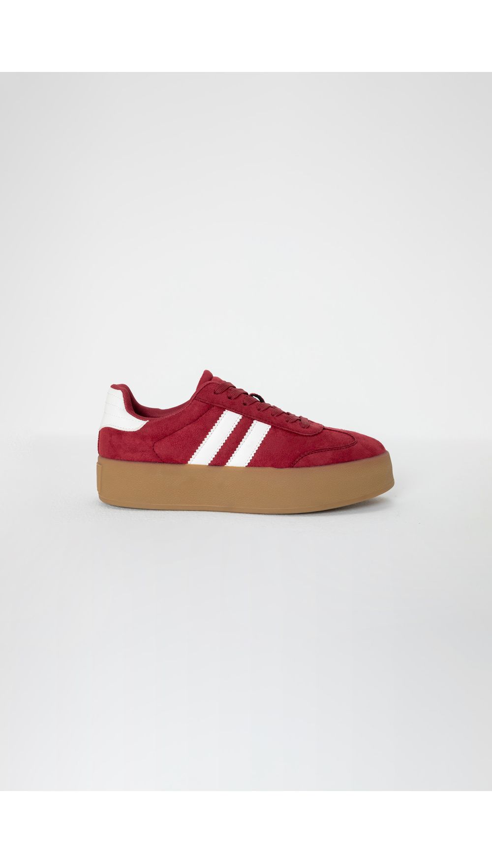 Tenis suela alta