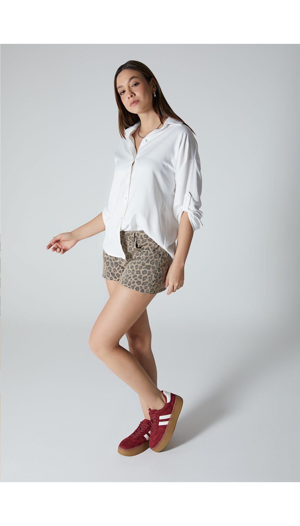 Short para mujer en animal