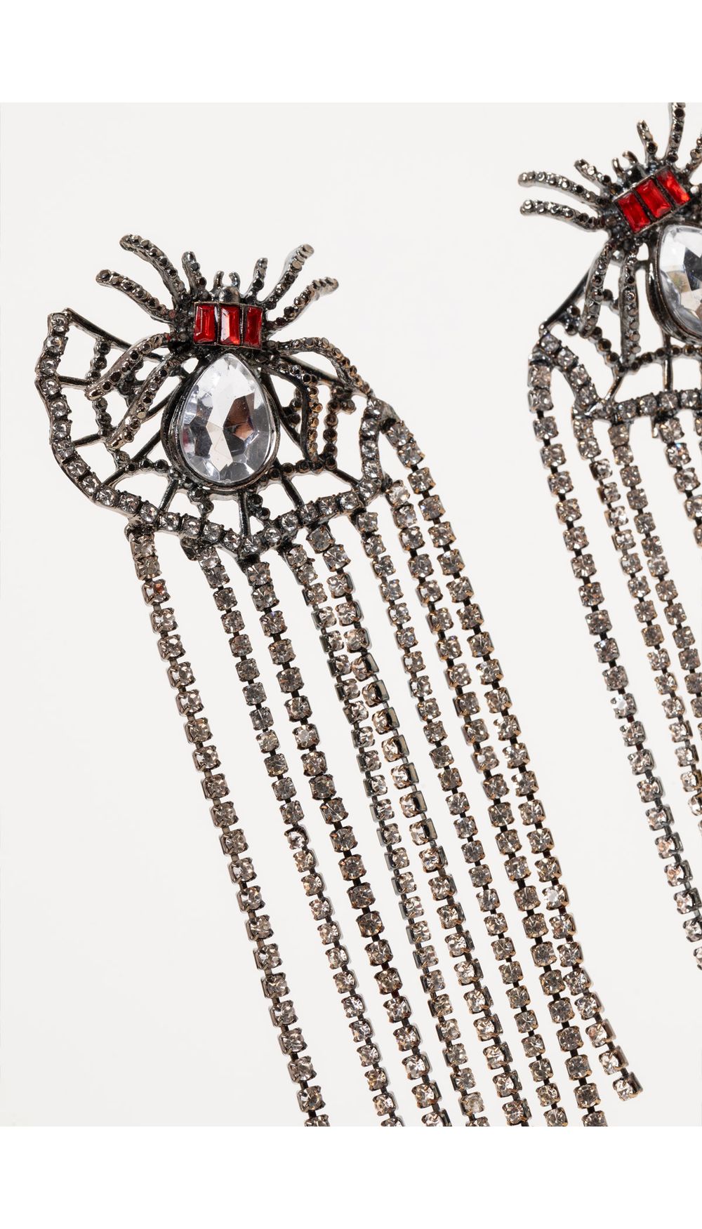 Aretes en forma de araña con pedreria