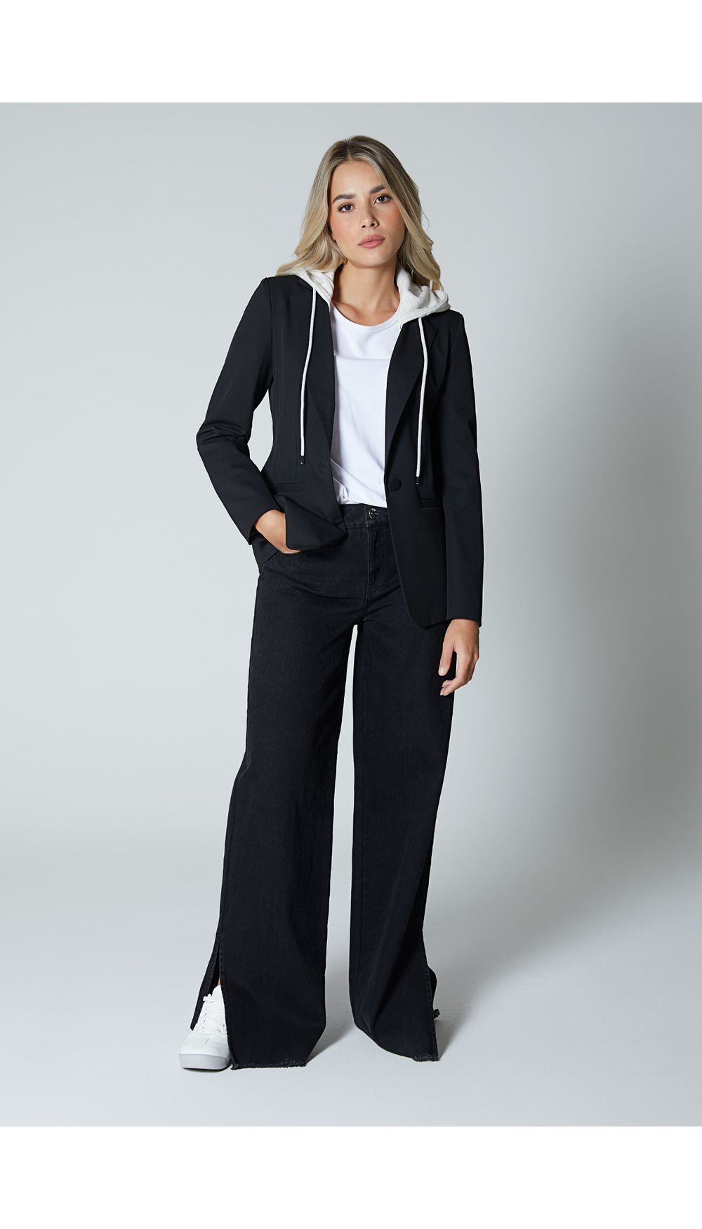 Blazer manga larga con capucha para muje
