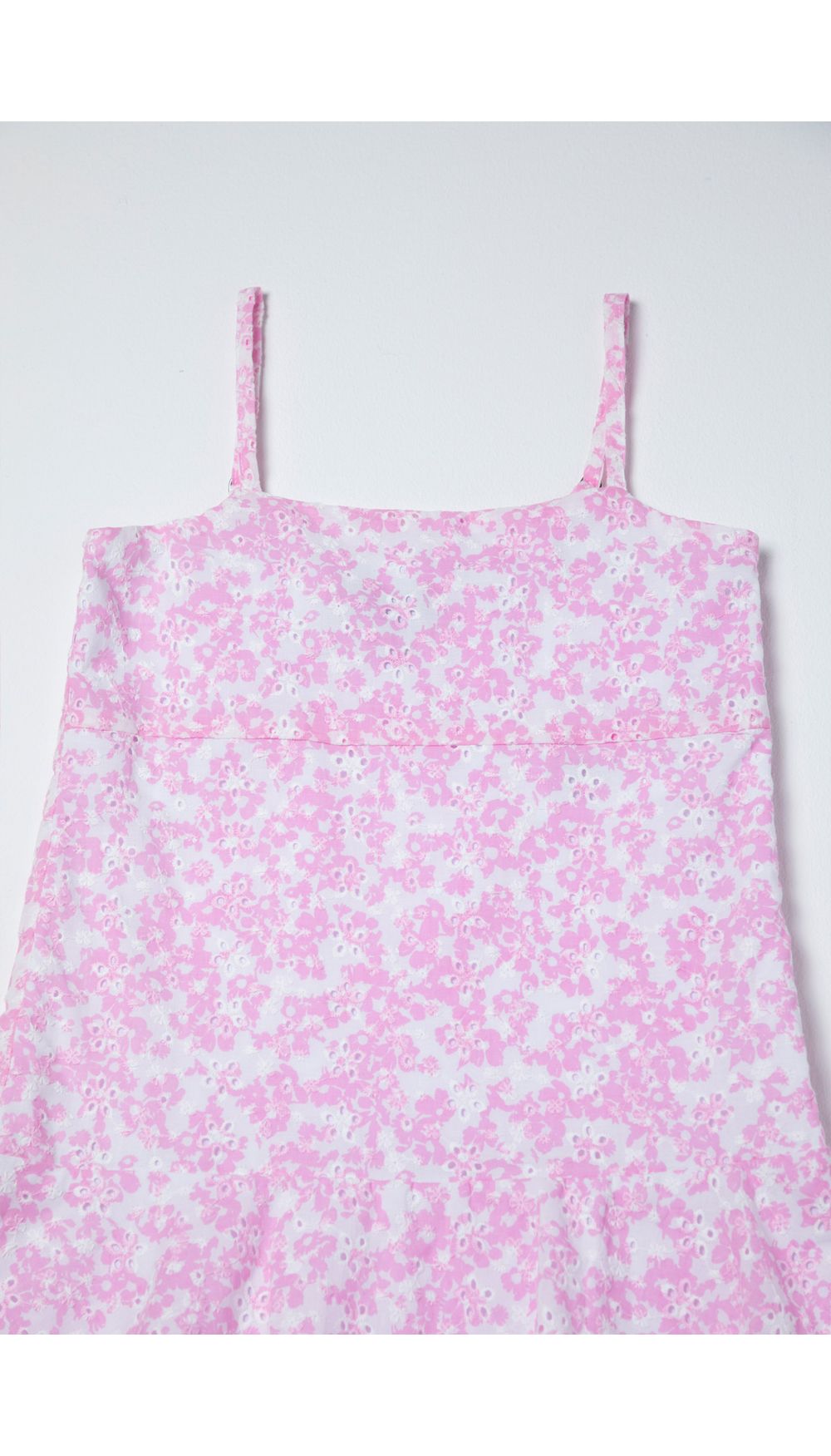 Vestido strapless para niña