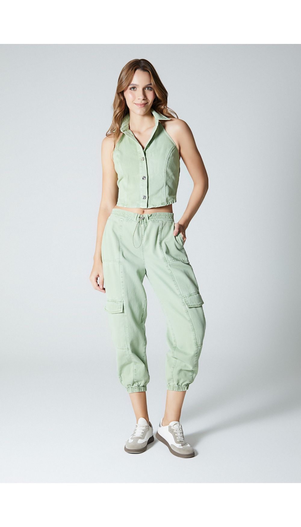 Jean  para mujer  tiro medio jogger carg