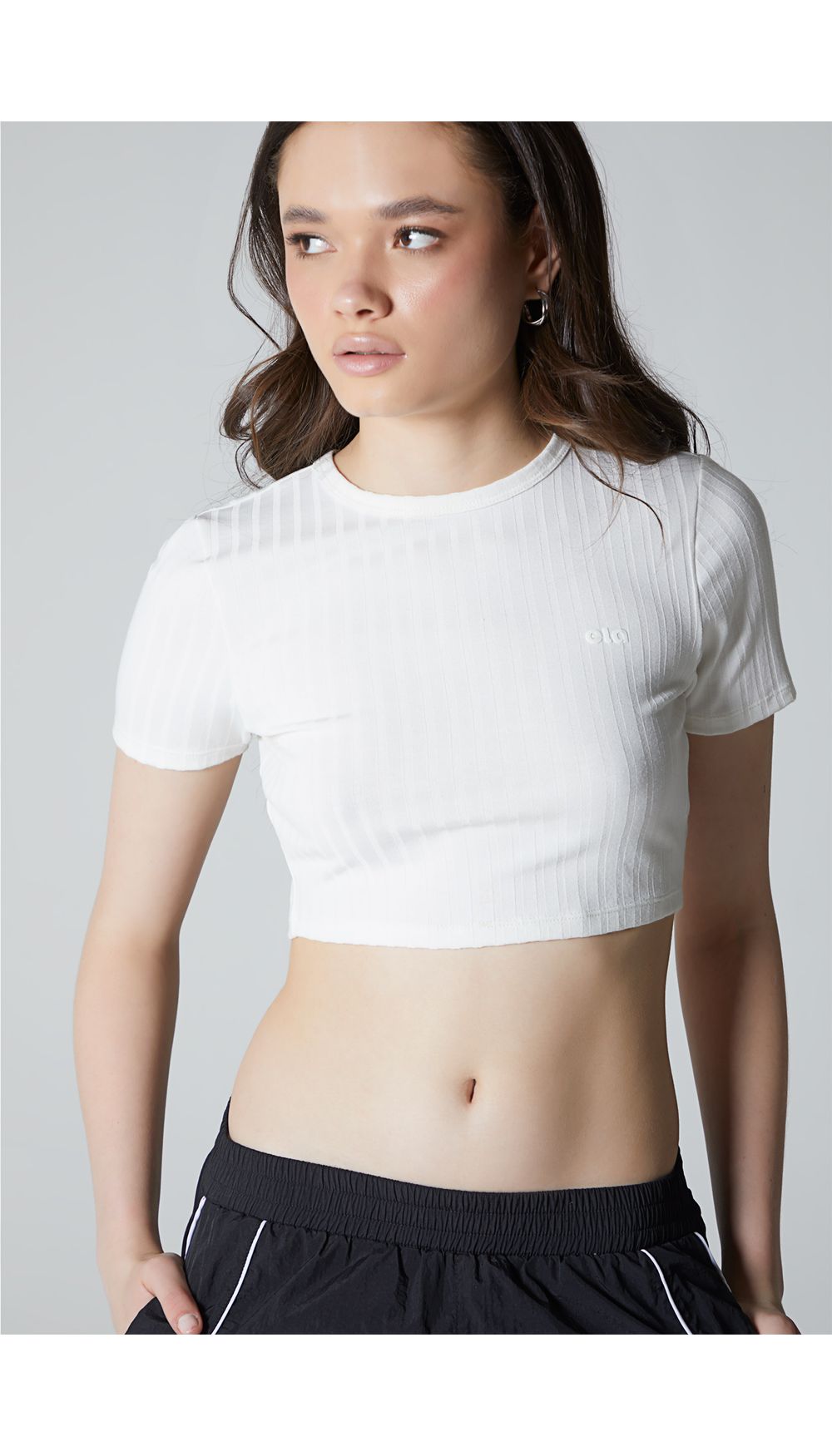 Blusa basica crop para mujer