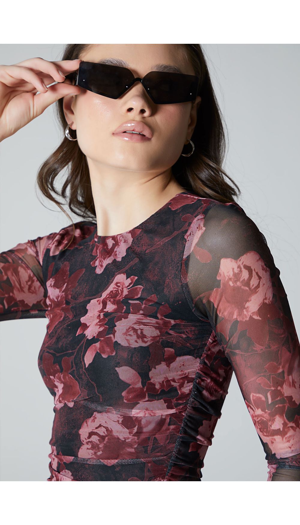 Vestido corto manga larga para mujer