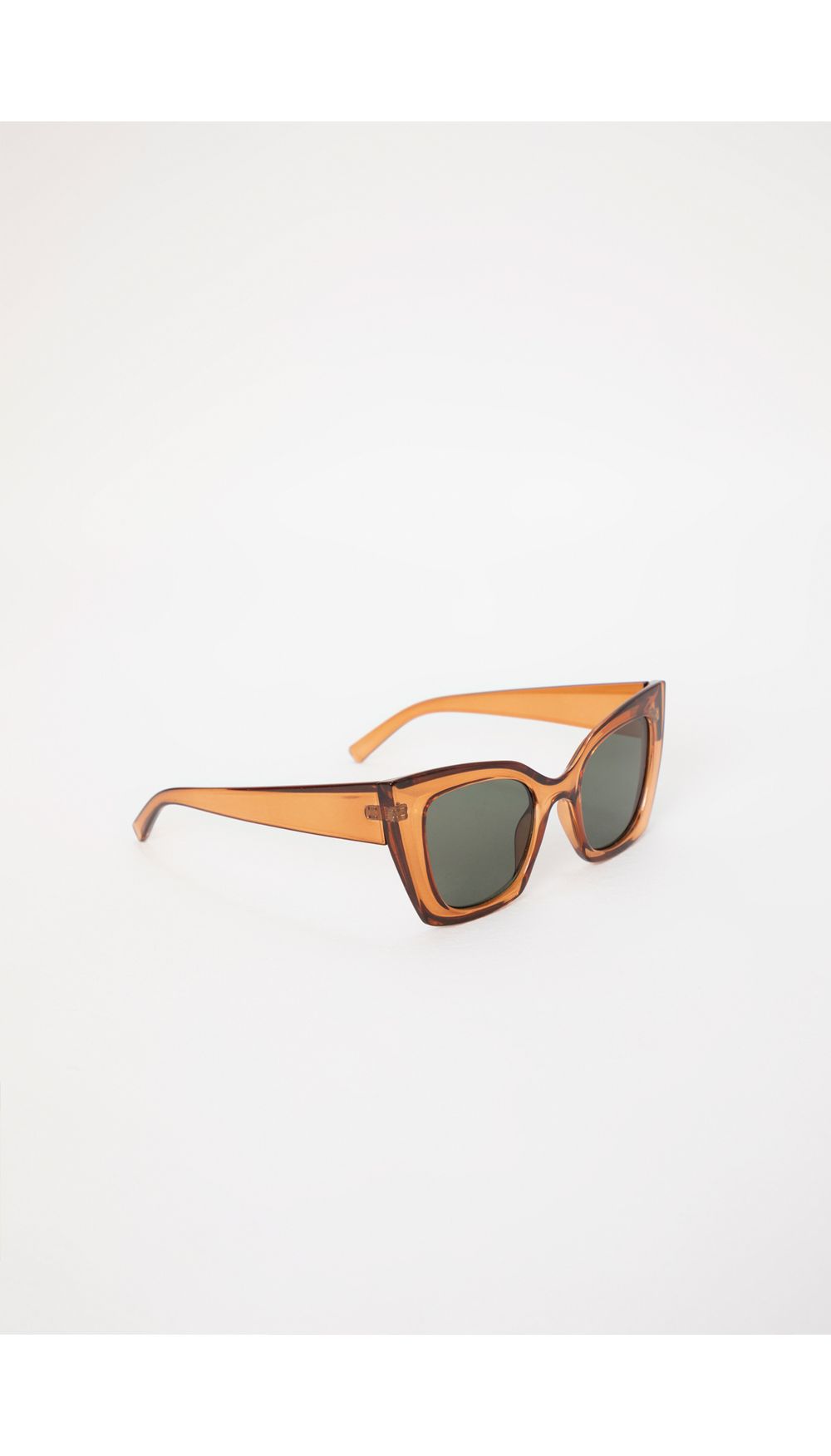Gafas de sol con marco rectangular