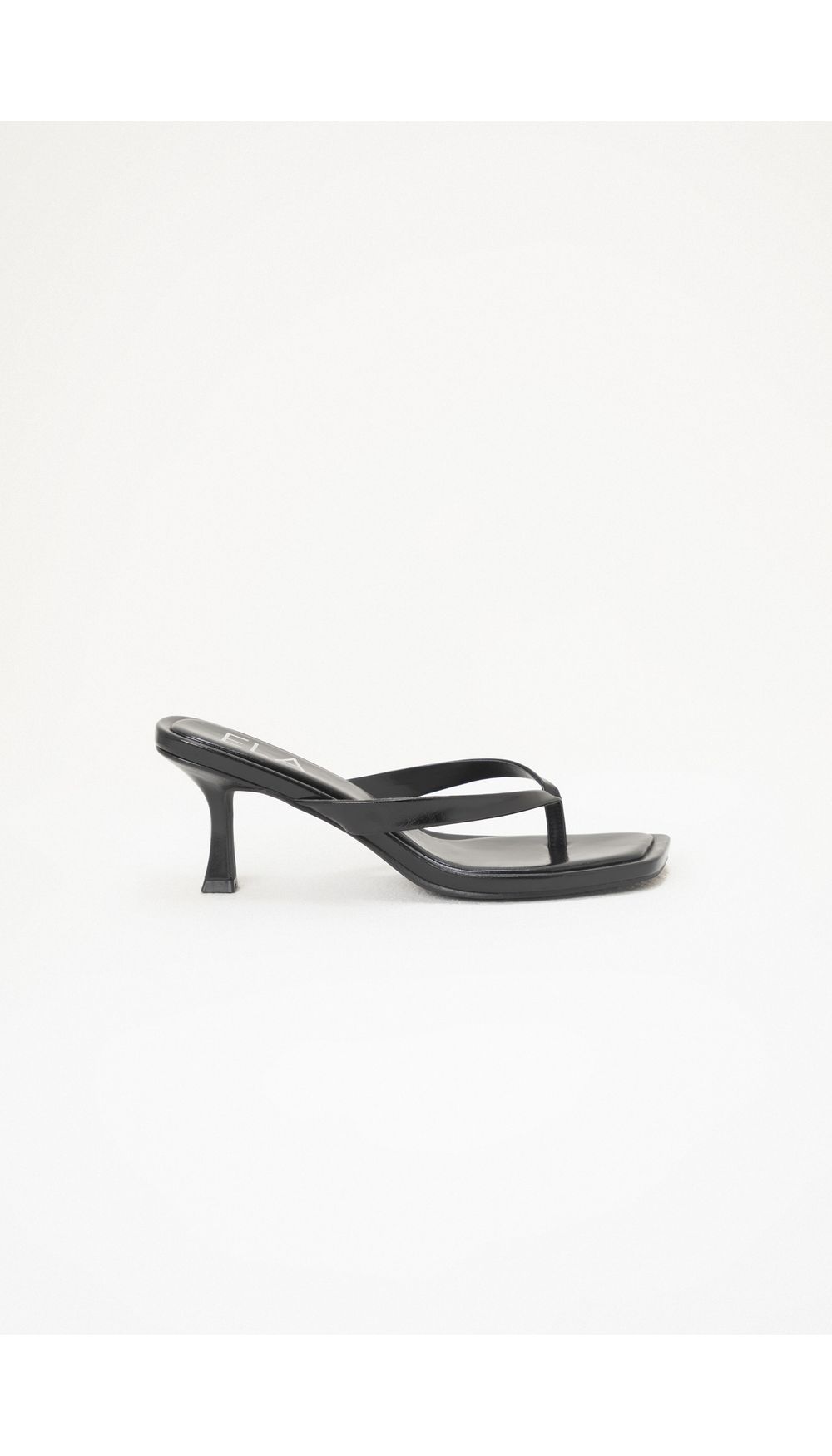 Sandalia tacon tres puntas