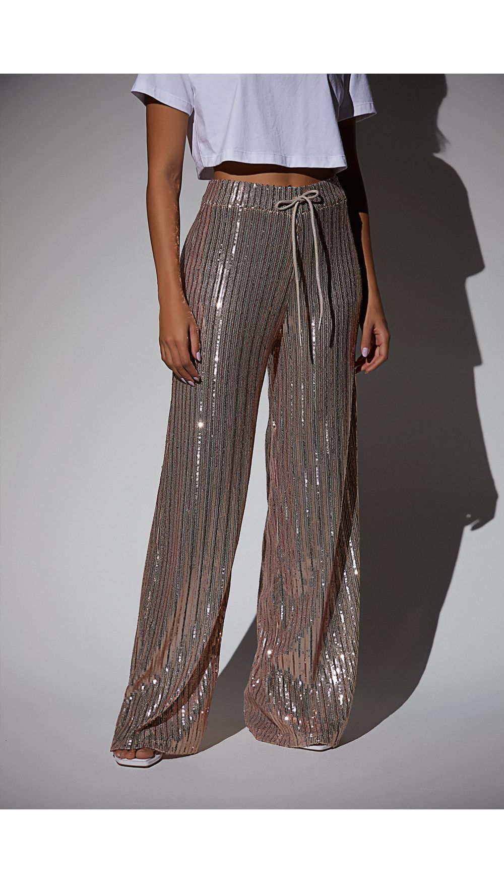 Pantalon tipo palazzo en lentejuelas par
