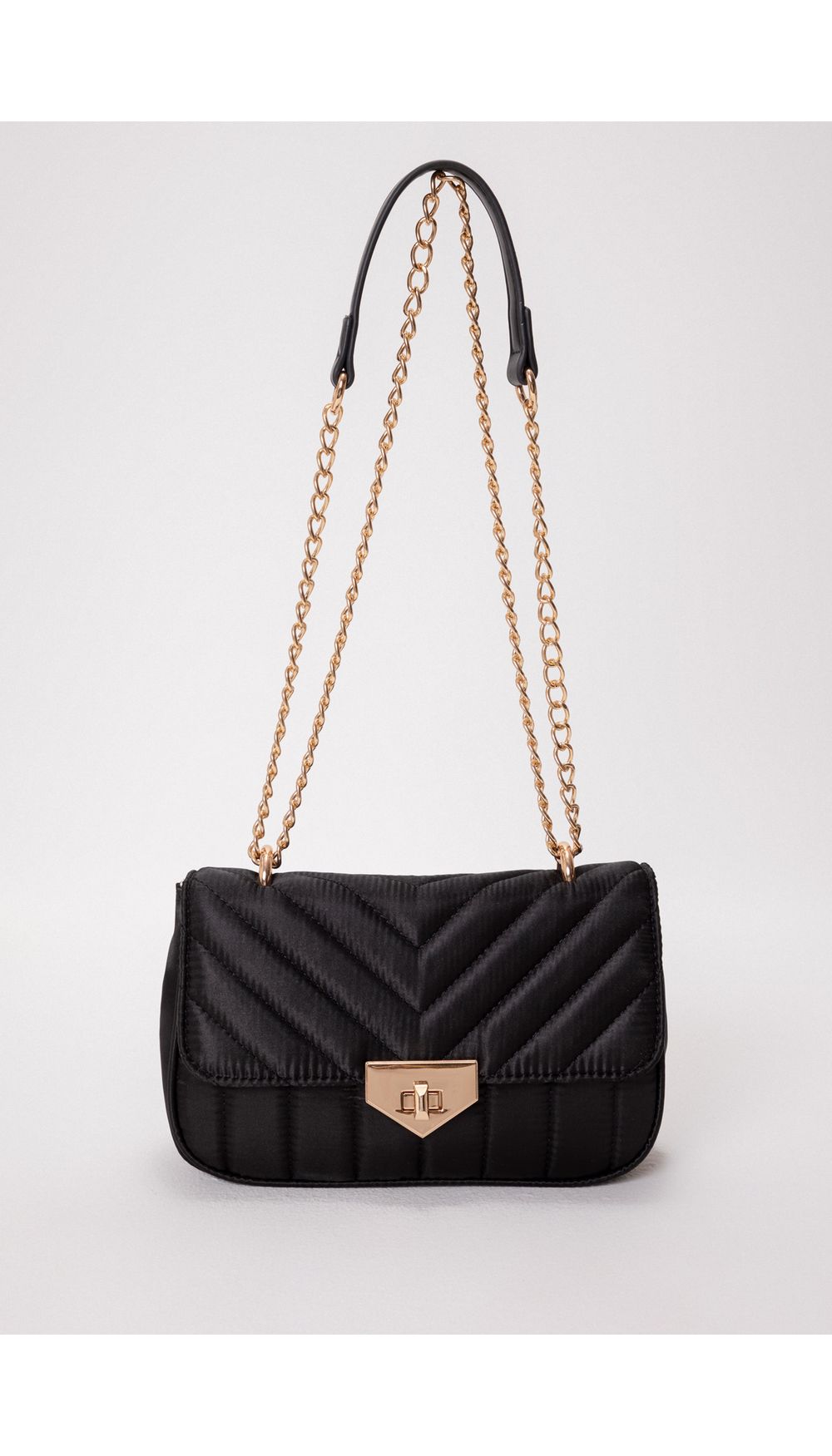 Bolso manos libres acolchado y herraje
