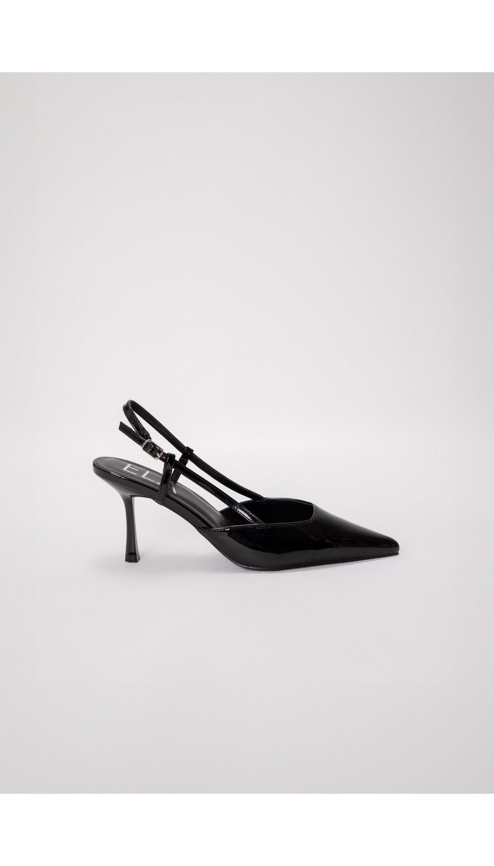 Stiletto charol con hebilla