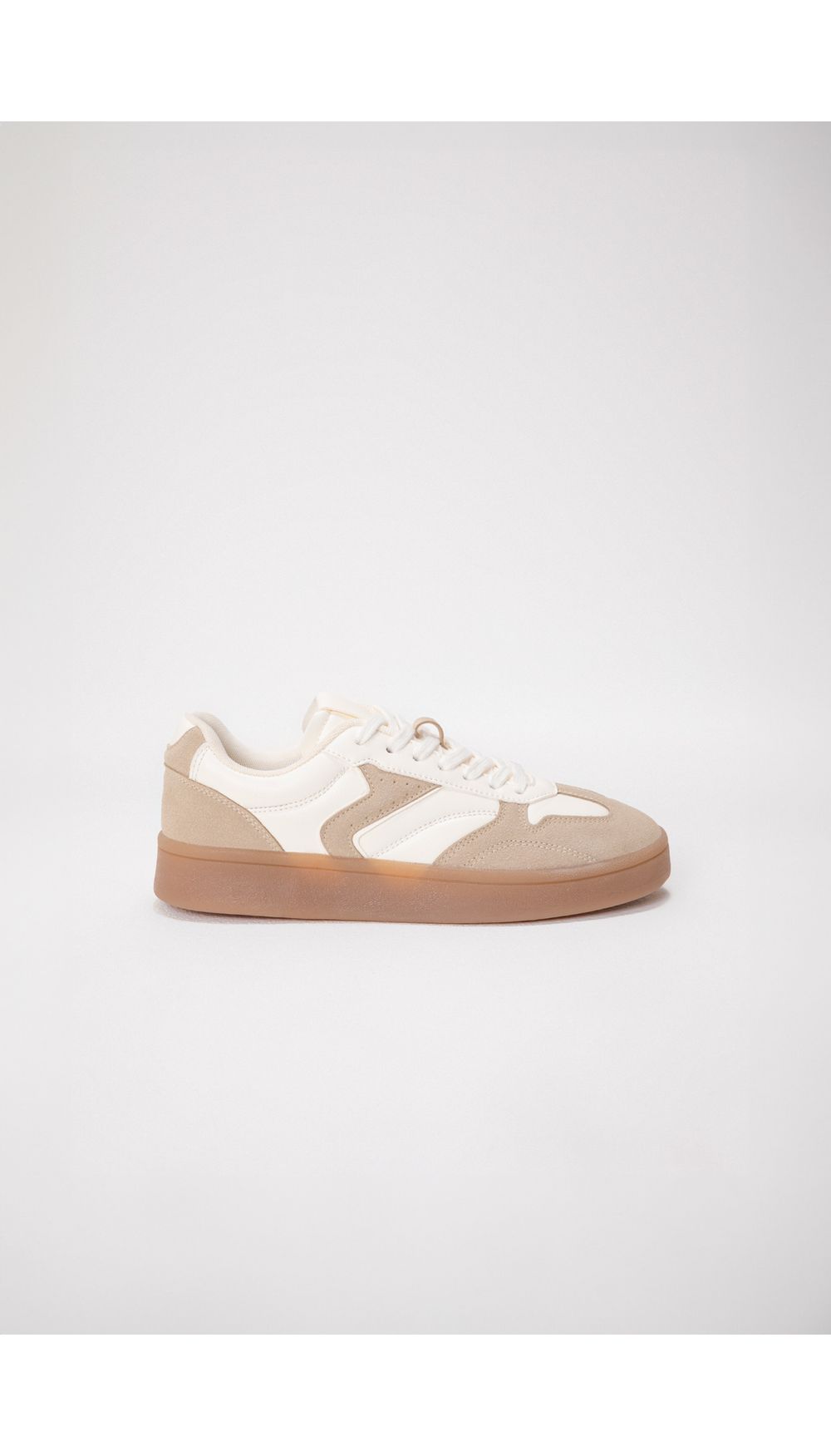 Tenis combinacion materiales