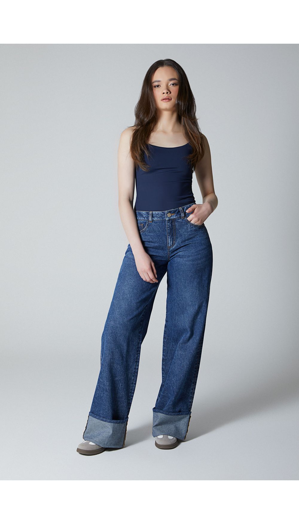 Blusa basica de tiras para mujer