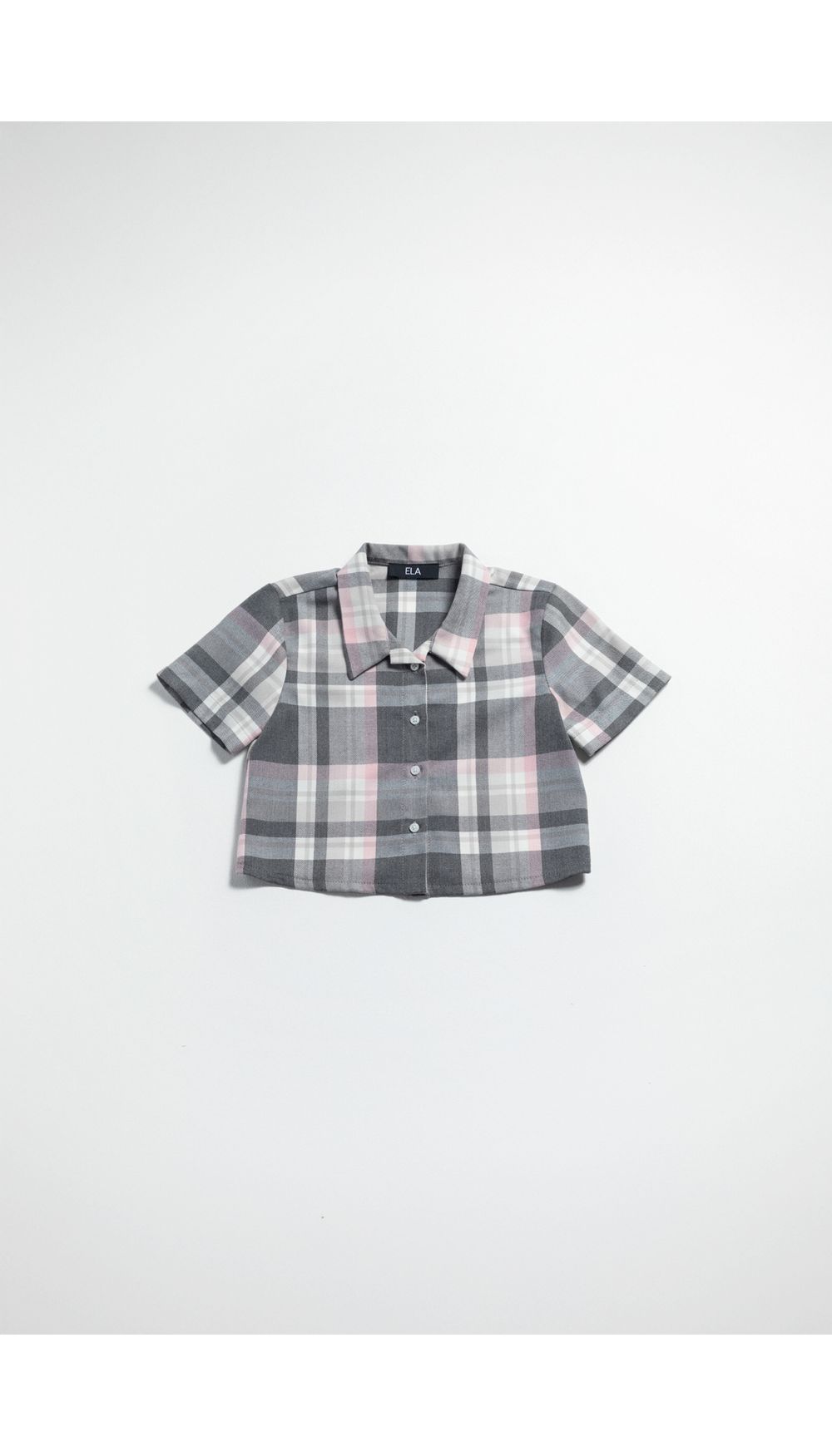 Blusa camisera crop manga corta