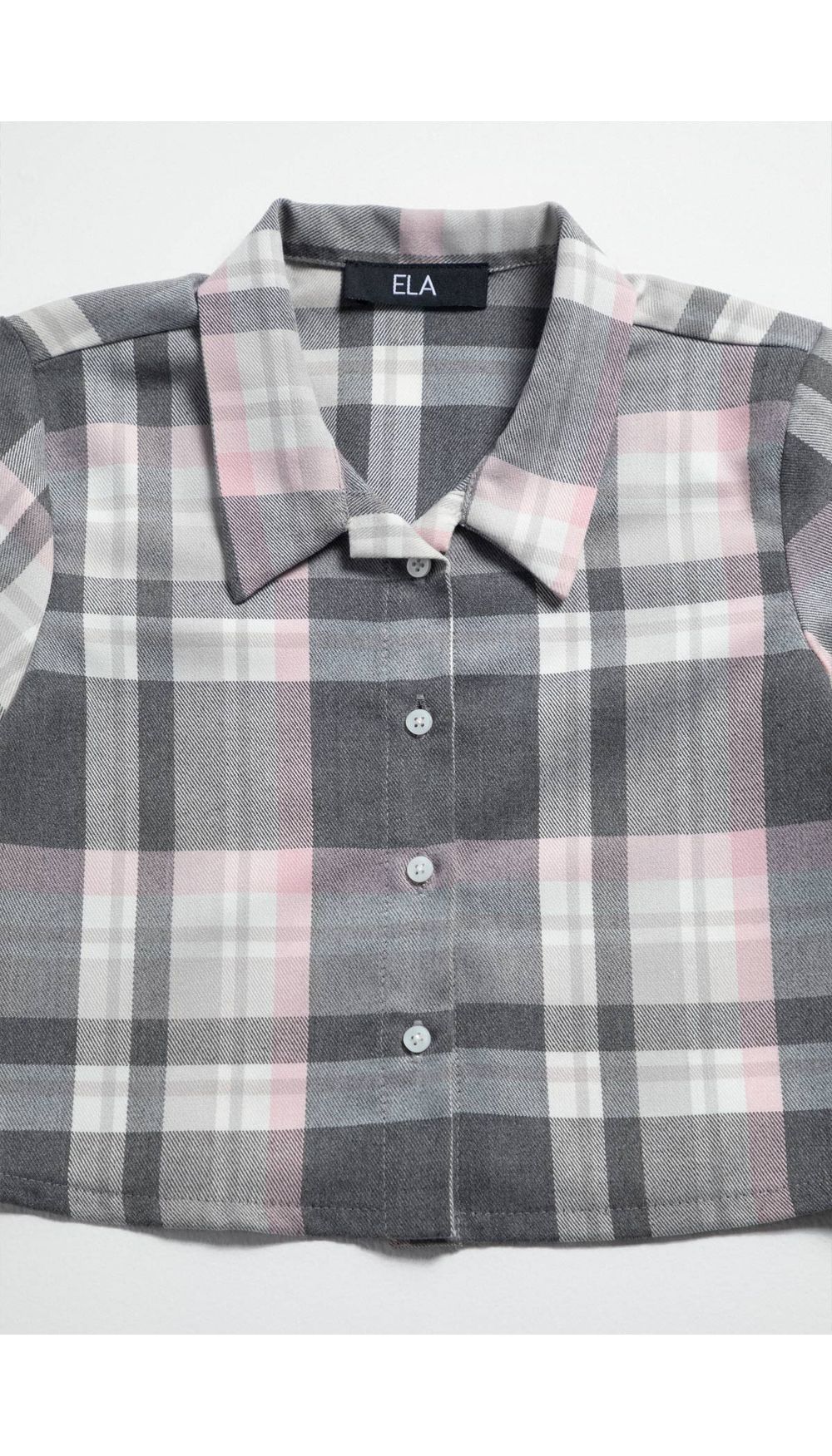 Blusa camisera crop manga corta
