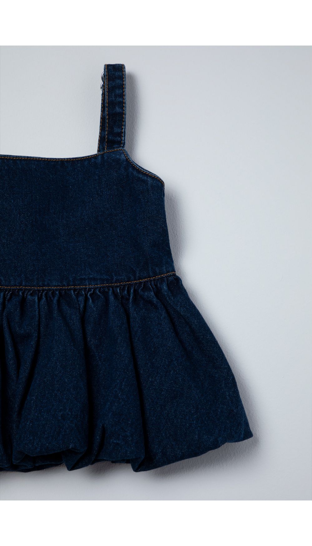Blusa  para niña straple tipo globo
